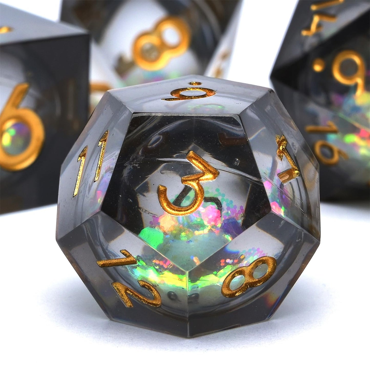 Dungeons and Dragons Liquid Core Dice Set D&D, polyhedron DND resin dice set, used for role-playing dice Magic Pathfinder game D