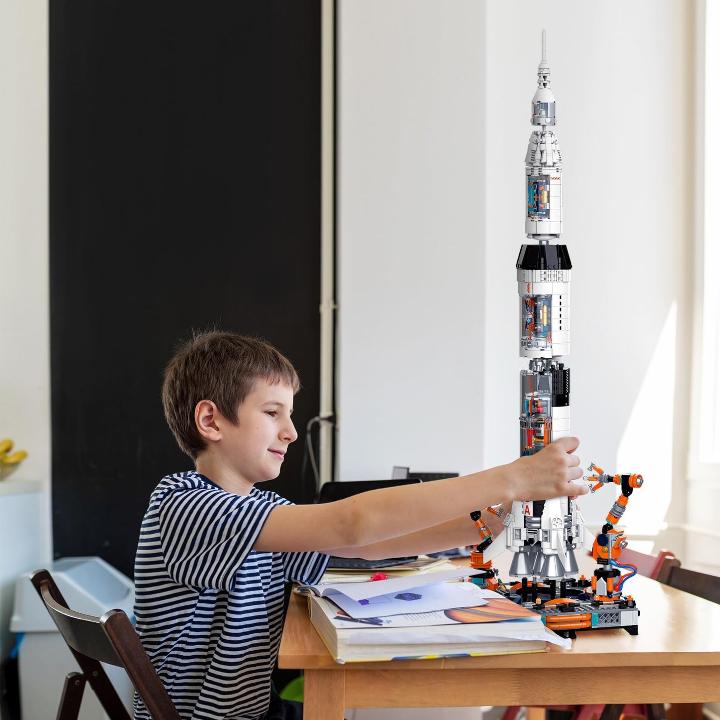 YESHIN Space Rocket Building Blocks Kits  DIY Creative Collectible Display Rocket Model Building Sets  Gift Toy for Kids Age 8+ /mature-themed Collections Enthusiasts (1571+Pieces)