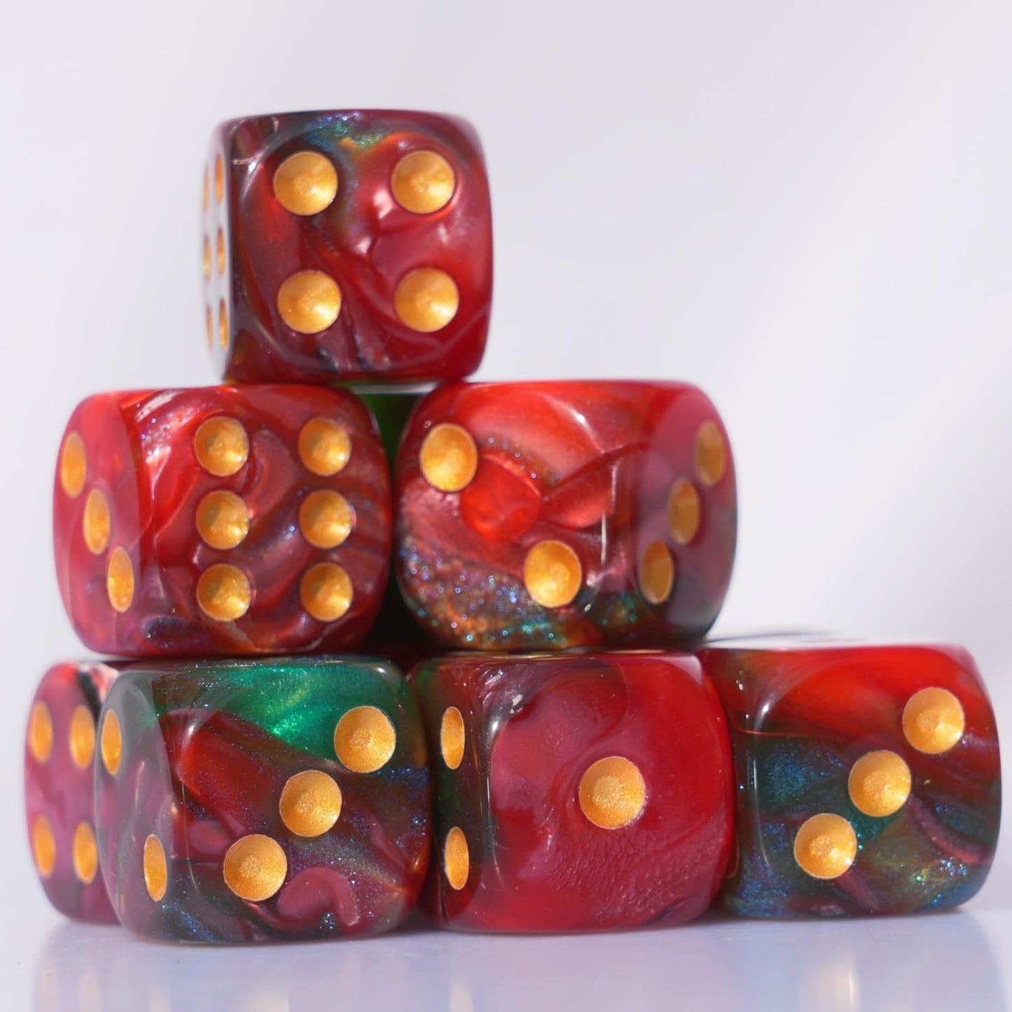 10 Pc D6 Dice 16Mm Acrylic Dice Set For Rpg Mtg Dnd Dice Table Games And Board Games (Red + Green)