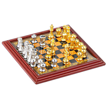 Skylety 1:12 Dollhouse Miniature International Chess Set Mini Chess With Board Miniature Board Games Model Gold And Silver For D