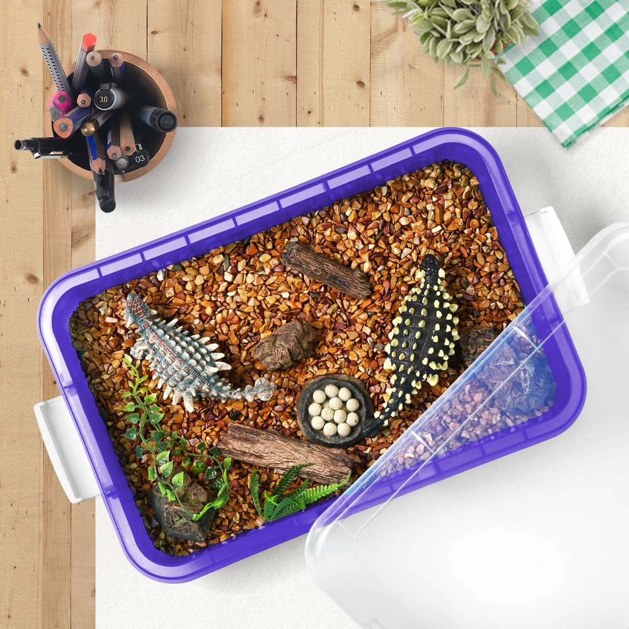 Madzee Plastic Activity Tray with Lid for Slime, Beads, Sand - 15 Inches, Purple, Model MT7384