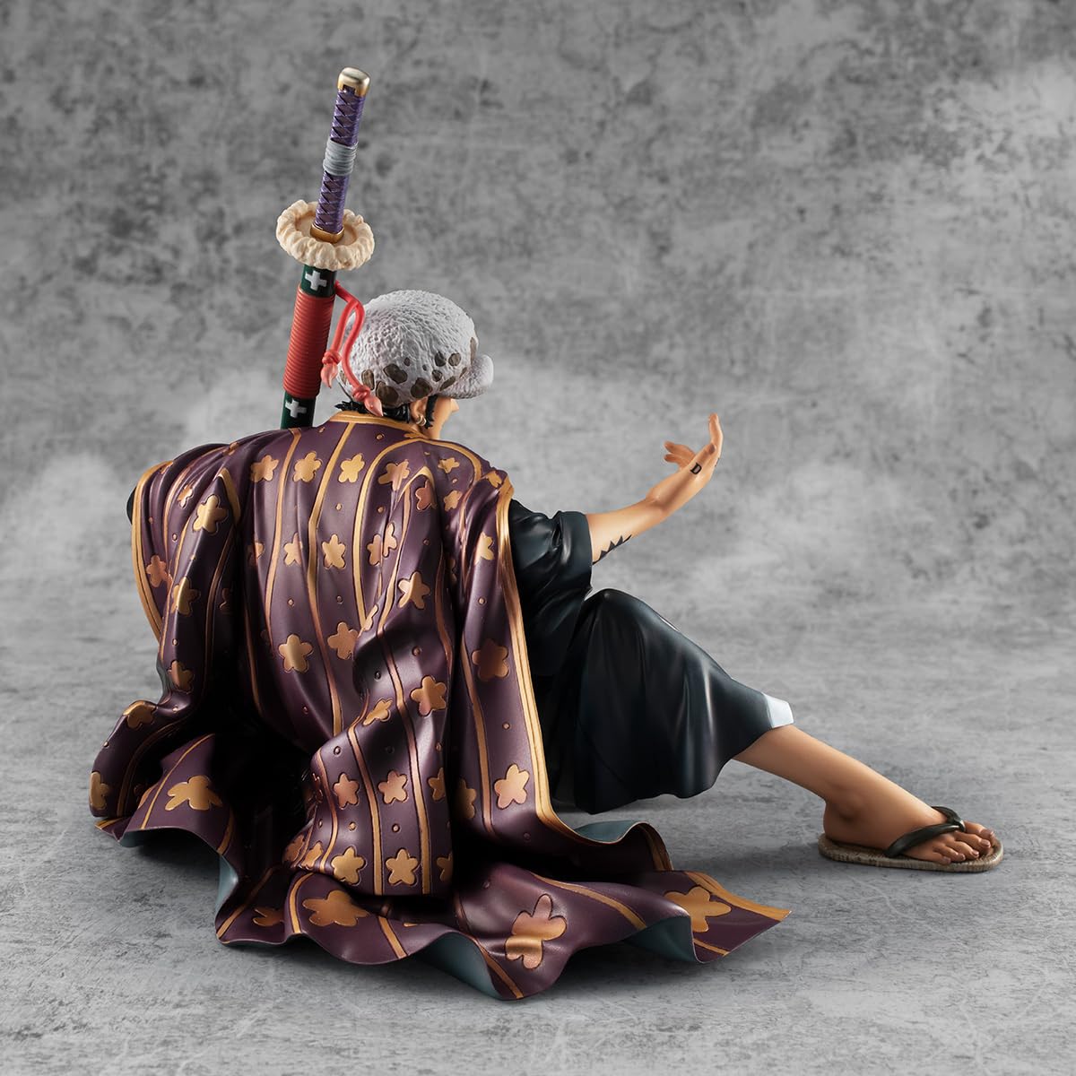 Megahouse - One Piece - Warriors Alliance - Trafalgar Law, Portrait Of Pirates Collectible Figure