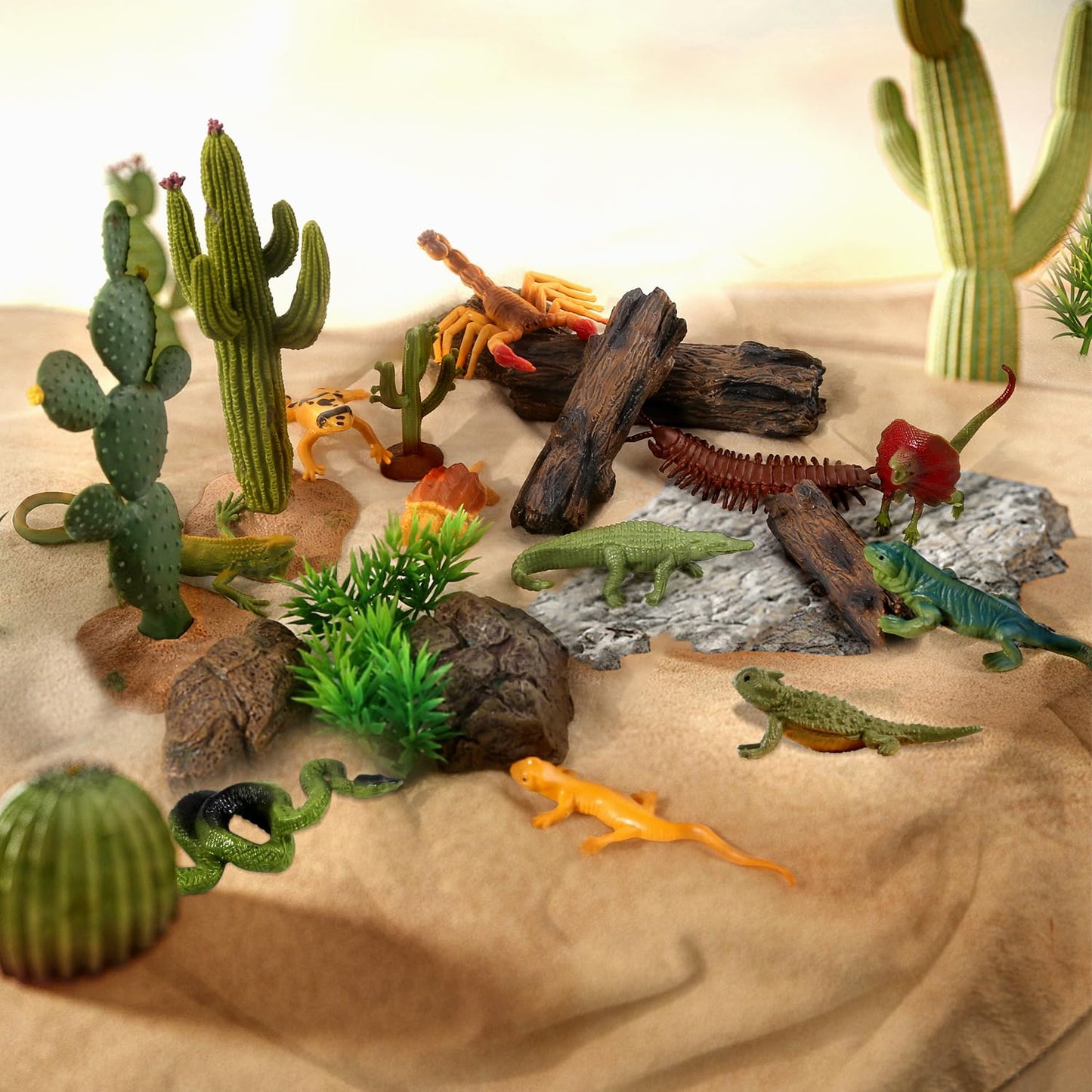 Kukifun 32Pcs Desert Reptiles Animals Figures Toys Resin Diorama Lizard Snake Cactus Trees Rock Playset For Kids Toddlers Cake D