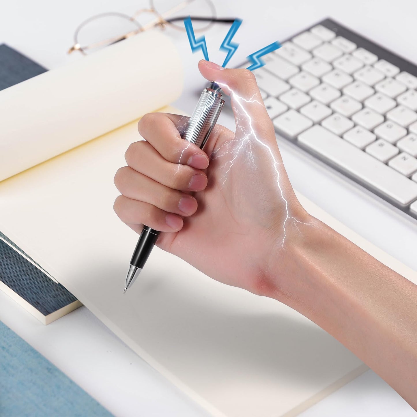 STOBOK2pcs Shocking Pen Prank Toy Electric Ballpoint Pen Joke Toy Halloween Electric Shocking Pen Party Funny Game for Kids Adul