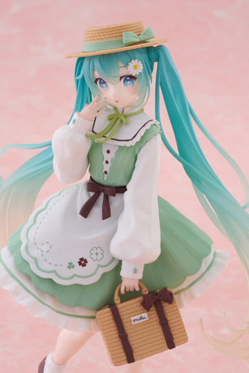 Taito-Hatsune Miku Figure - Fashion (Country Ver.)