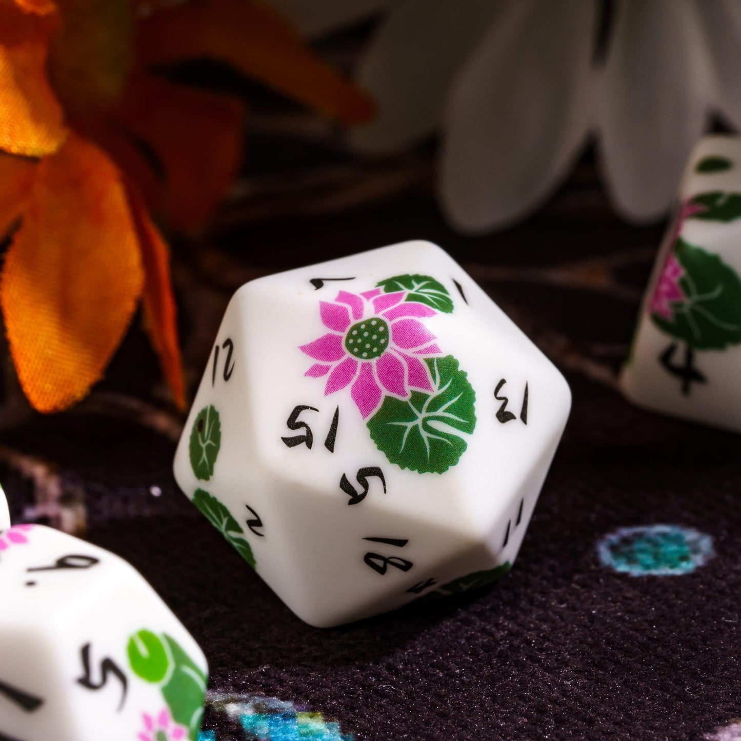 Hddais Flower Dnd Dice Set 7 Piece Lotus Resin Dice Set D&D Rpg Dice With Gift Box For Dungeons And Dragons Role Playing Games A