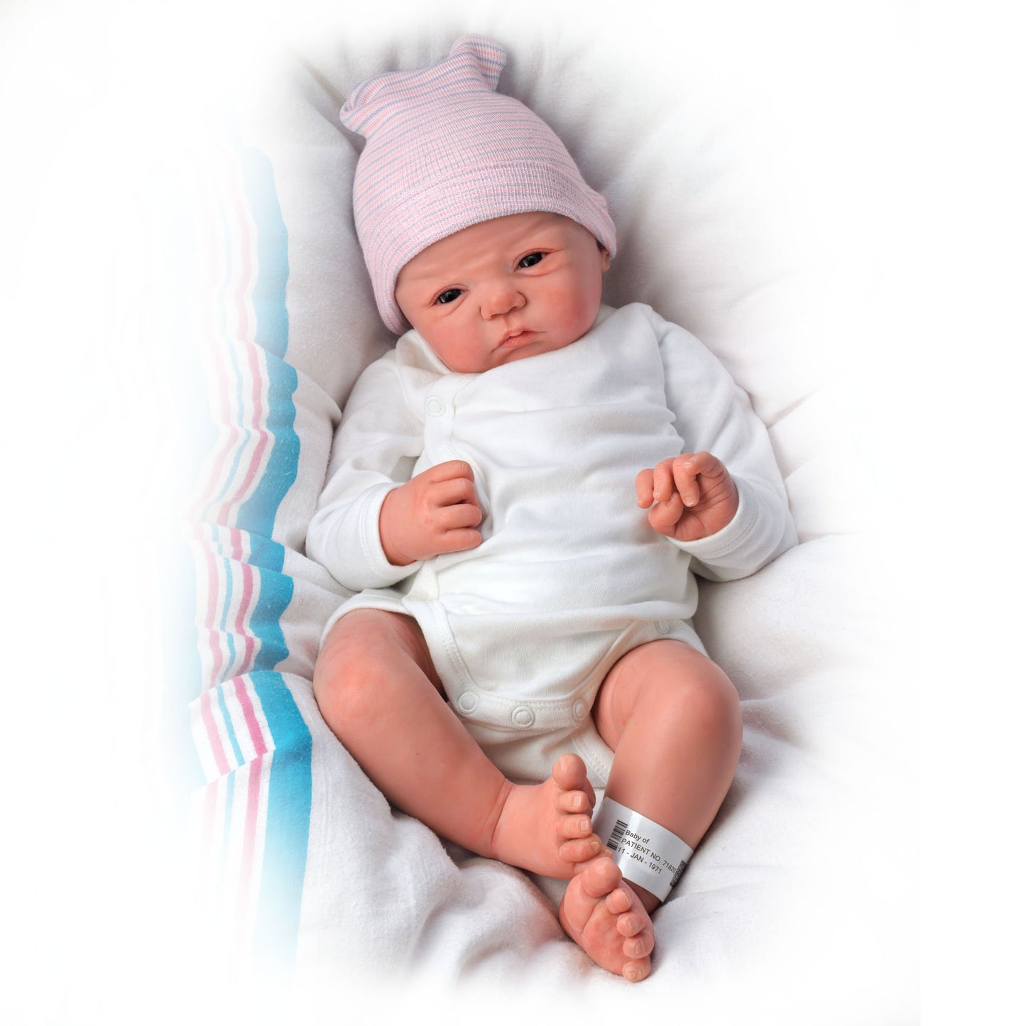 The Ashton-Drake Galleries Sandy Faber Welcome to The World Newborn Baby Girl Doll  18-Inches