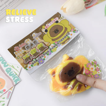 Taba Squishy Toys  Cat Paw Cute Kawaii Squeeze Toys  Sticky Squishy Fidget Toys Silicone Squeeze Toy for Stress Relief Cute Soft Toys Best Gift for Anniversary (bee)