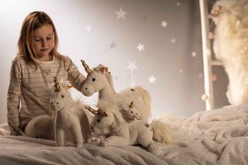 Steiff Unica Unicorn, Premium Unicorn Stuffed Animal, Standing Stuffed Unicorn Toy With Golden Horn (White, 11')