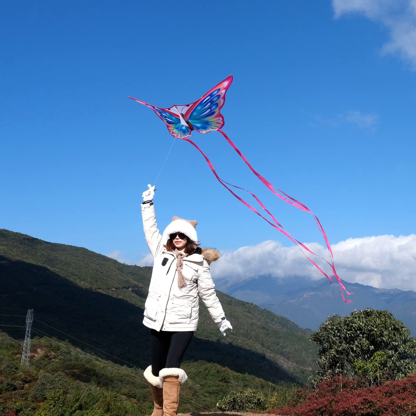 Kites for Kids & Adults, Beach Kites Set for Beginners, Easy to Fly for Boys and Girls, 300ft Kite String Included, Perfect for