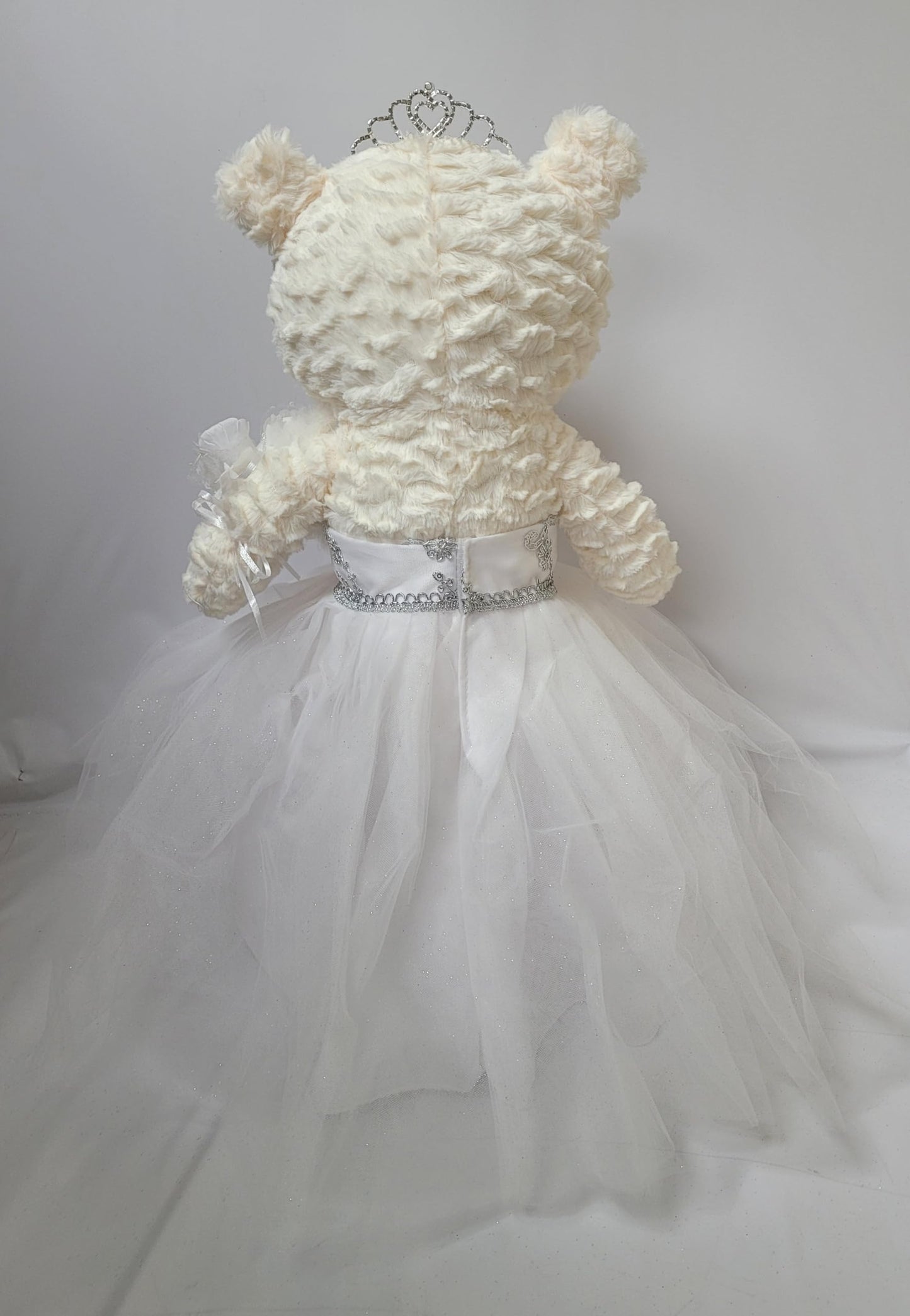 Kinnex Collections Since 1997 20'' Teddy Bear With Elegant Dress (Centerpiece) ~ B16631N-1 (White)