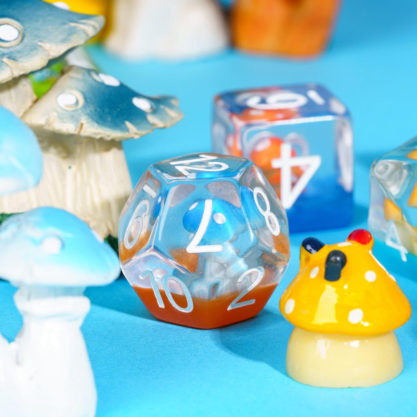 UDIXI 7-Die Mushroom D&D Dice Set, Resin DND Dice Set RPG Polyhedral Dice for Dungeons and Dragons Role Playing Games and Other