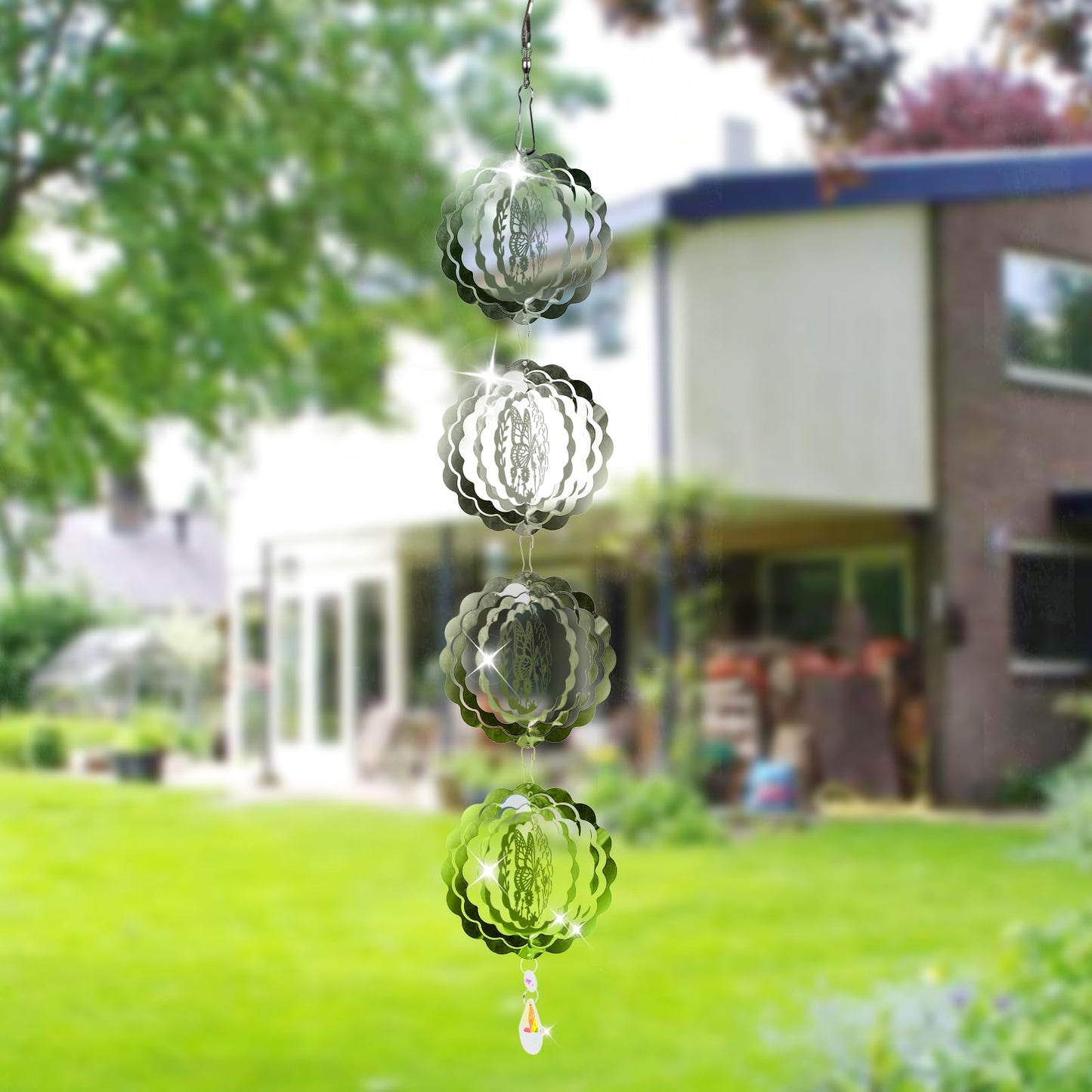 3D Wind Spinners Outdoor Flowing-Light Effect Courtyard Decorations, Highly Reflective Bird Deterrents for Outside, Mirrored Win