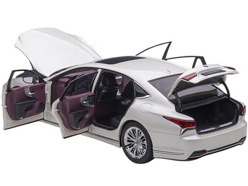 Lexus Ls500H Sonic White Metallic With Crimson And Black Interior 1/18 Model Car By Autoart