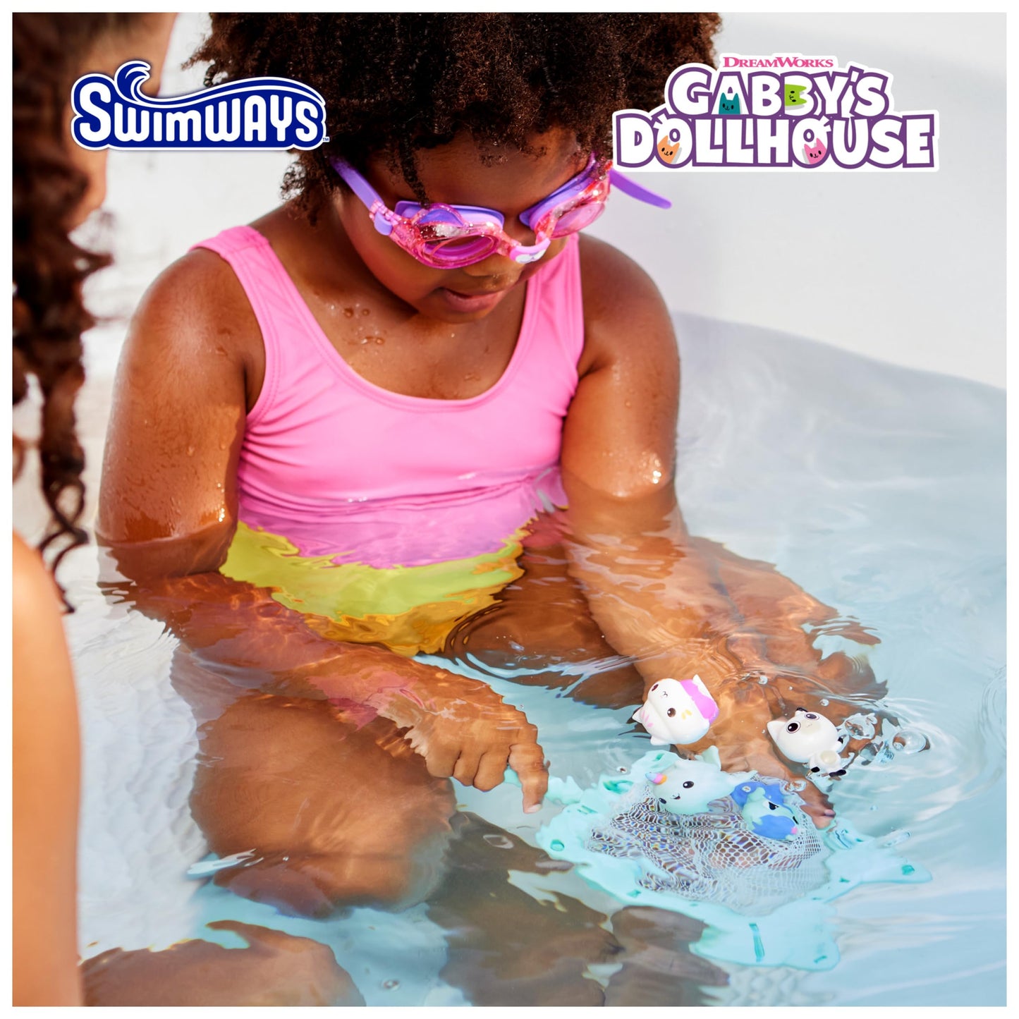 Swimways Gabby'S Dollhouse Dive N Catch Game, Swimming Pool Accessories & Kids Pool Toys, Pool Party Supplies & Water Toys For K