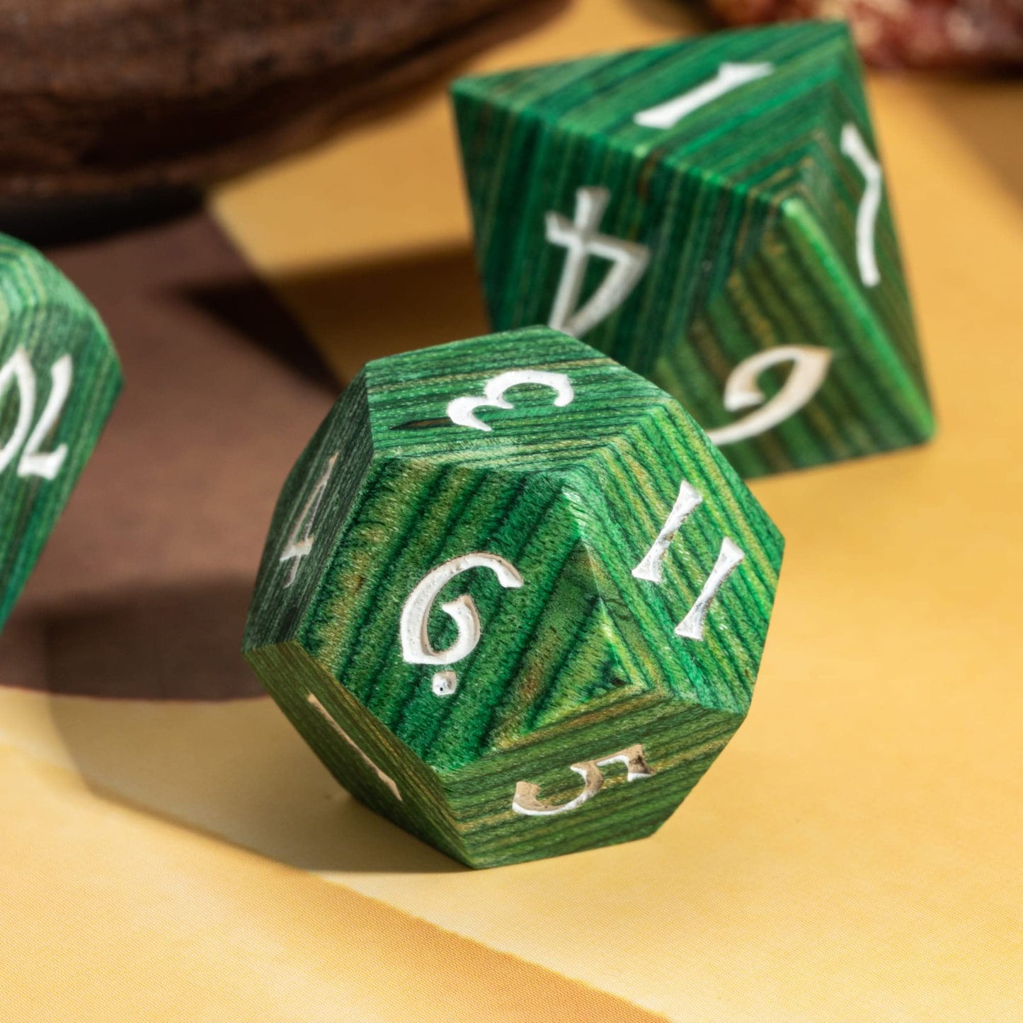 Hddais 7Pcs Polyhedral Dnd Dice Set, Rpg D&D Wood Dice Set With Iron Box Or Dungeons And Dragons Role Playing Games(Dark-Green S