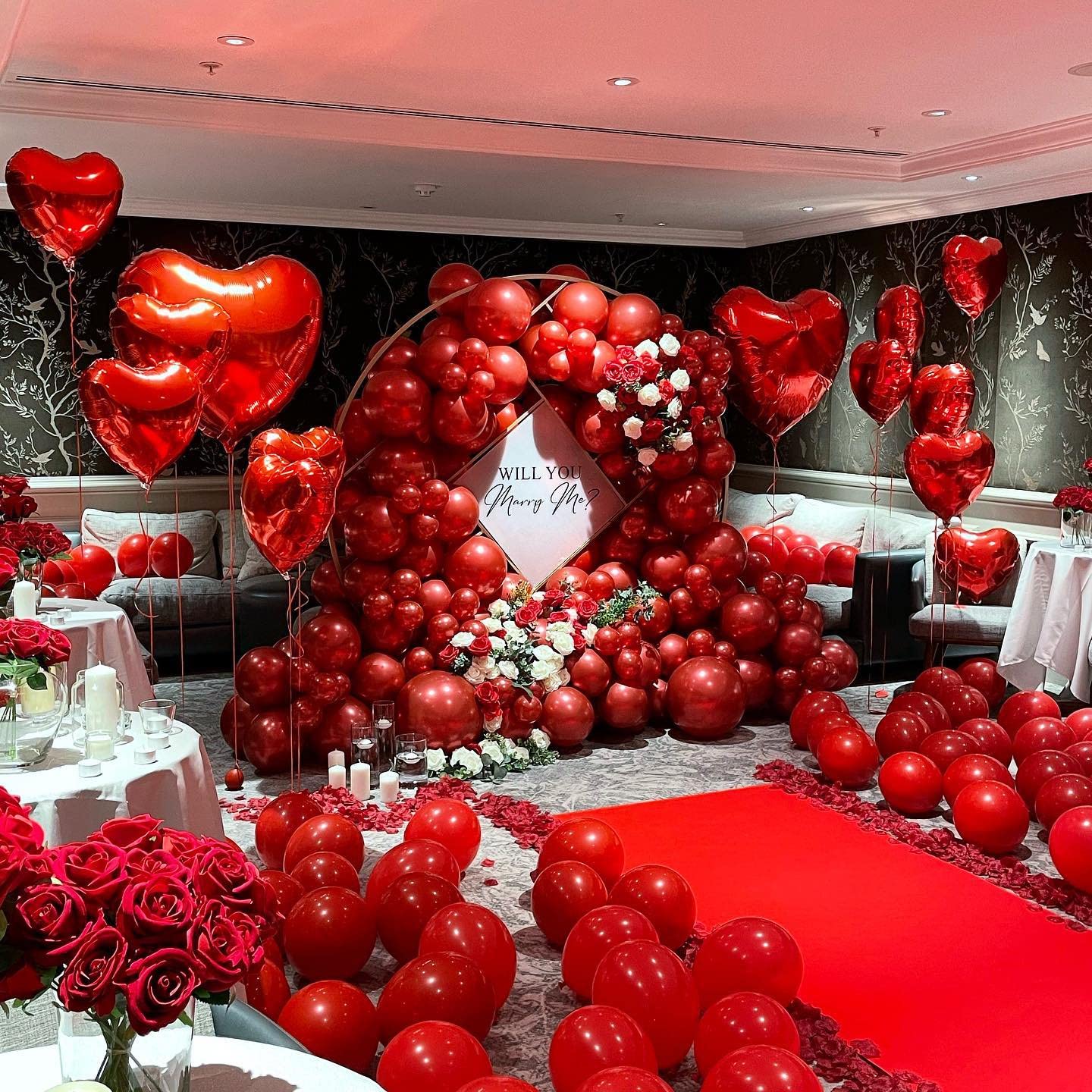 Bonropin Red Balloon Garland Kit - 110Pcs Matte Latex Balloons, 5/10/12/18 Inch, Perfect for Birthday, Wedding, Valentine's Day, Christmas Decor
