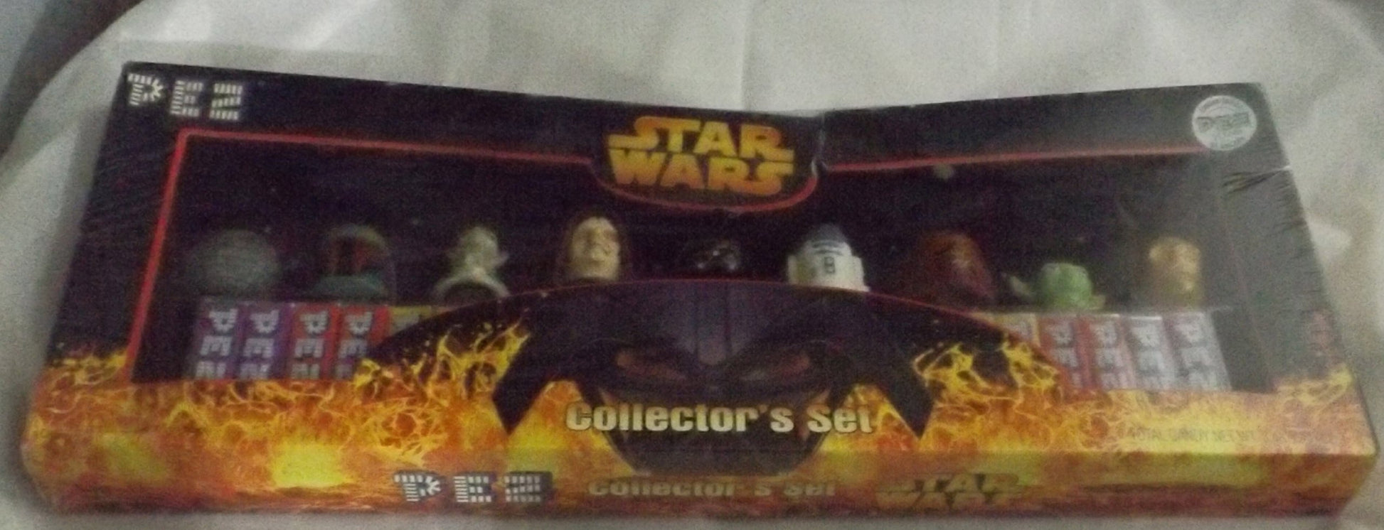 Star Wars Limited Edition Pez Collector'S Set With 9 Star Wars Pez Dispensers