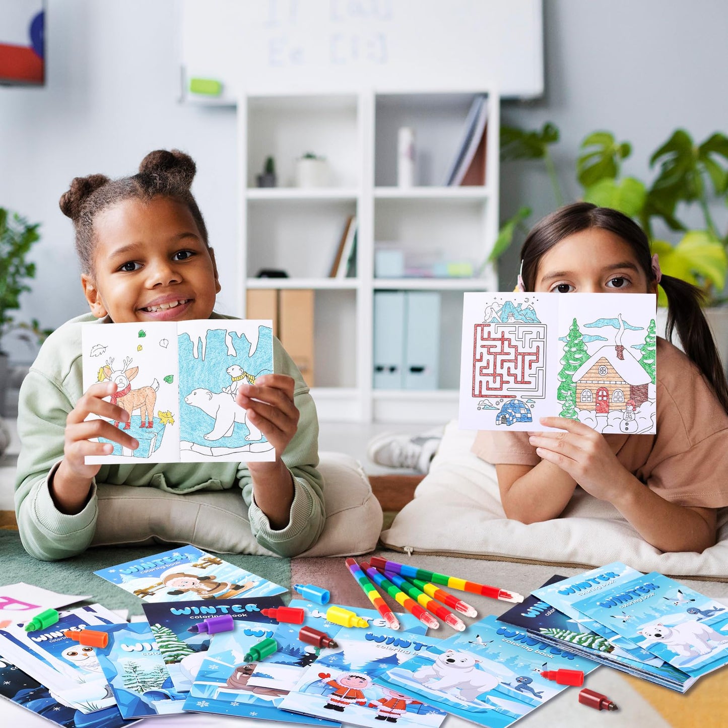 BenLouis 24 Pcs Winter Mini Coloring Books Kids Polar Animals Penguin Party Favors Small Activity Books Bulk for Kids Winter Hol