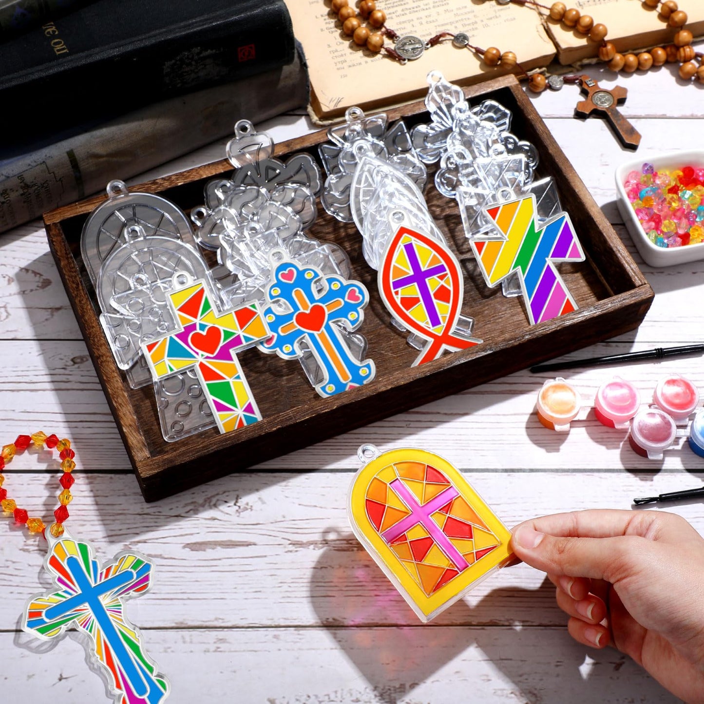 WinnerWhy 30 Sets Cross Suncatchers Window Art Kits, Christian DIY Sun Catchers Bulk Religious Crafts Paint Your Own Cross Windo