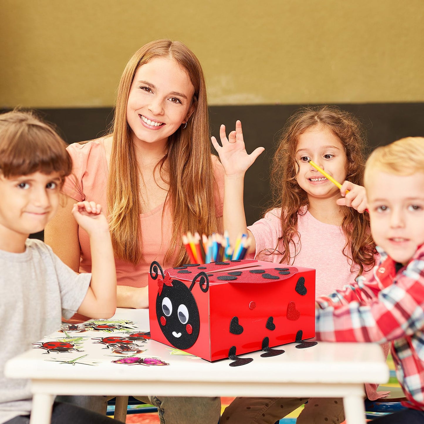 Pasimy DIY Valentines Card Boxes with 30 Insect Greeting Cards DIY Valentine Ladybug Mailbox Craft Kits Valentines Day Love Bug