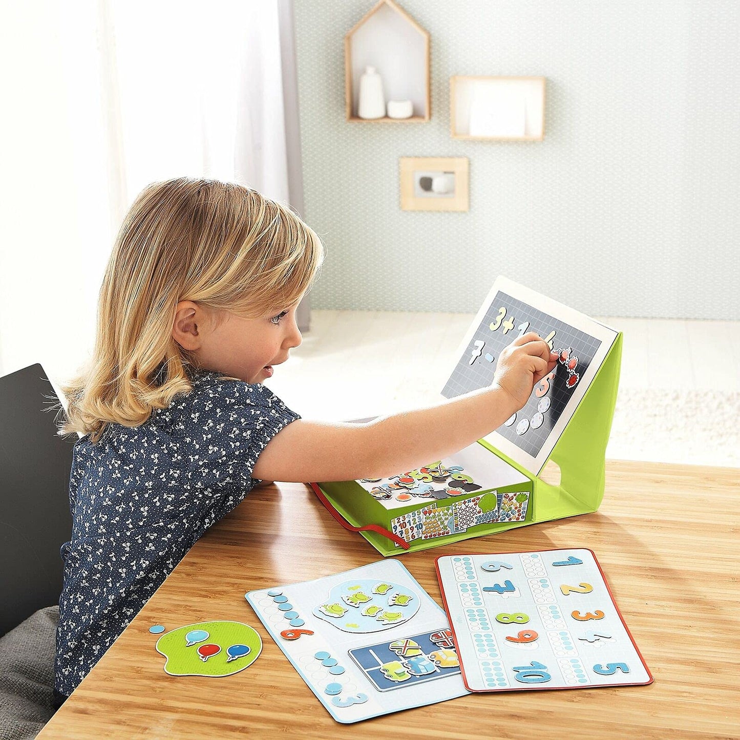 Magnetic Game Box 1 2 3 Numbers & You - 158 Magnetic Pieces in Travel Cardboard Carrying Case