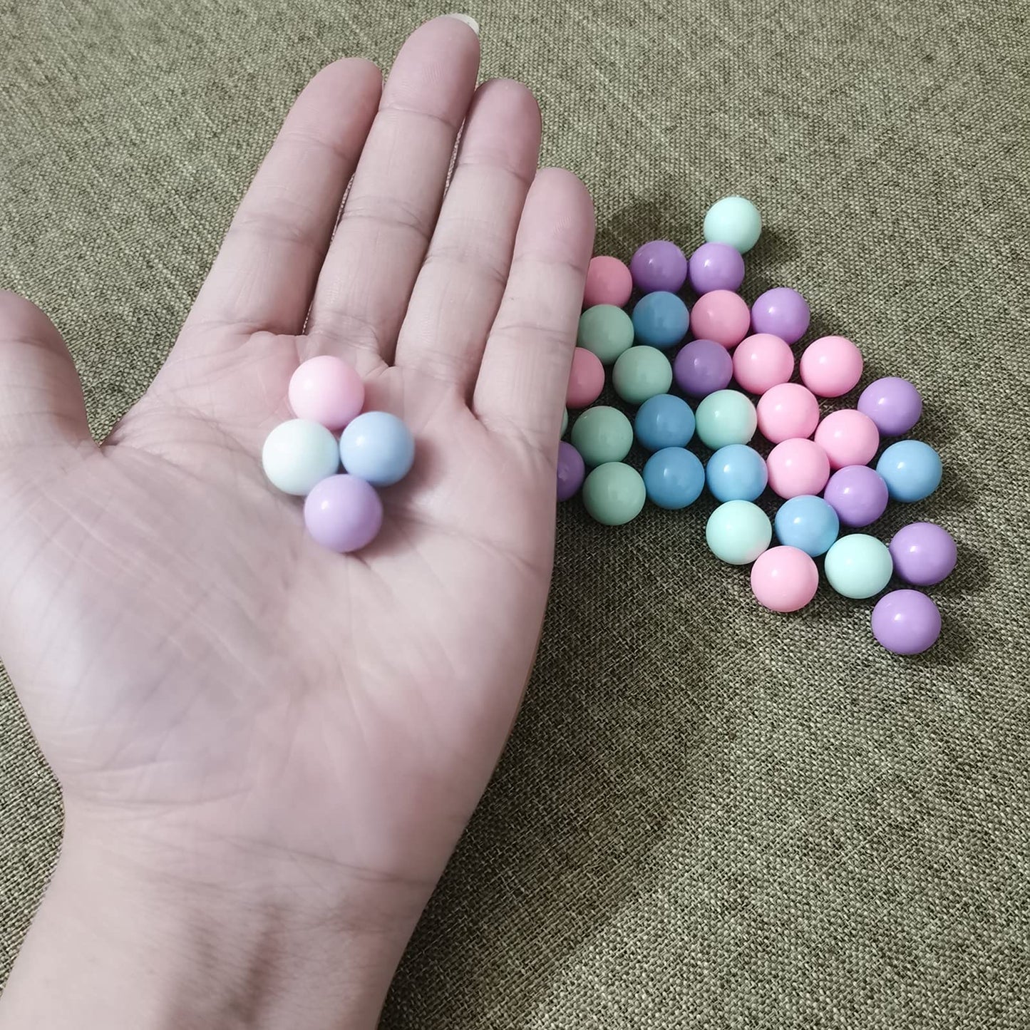 Hotusi 40Pcs Game Replacement Marbles Balls Compatible With Hungry Hungry Hippos
