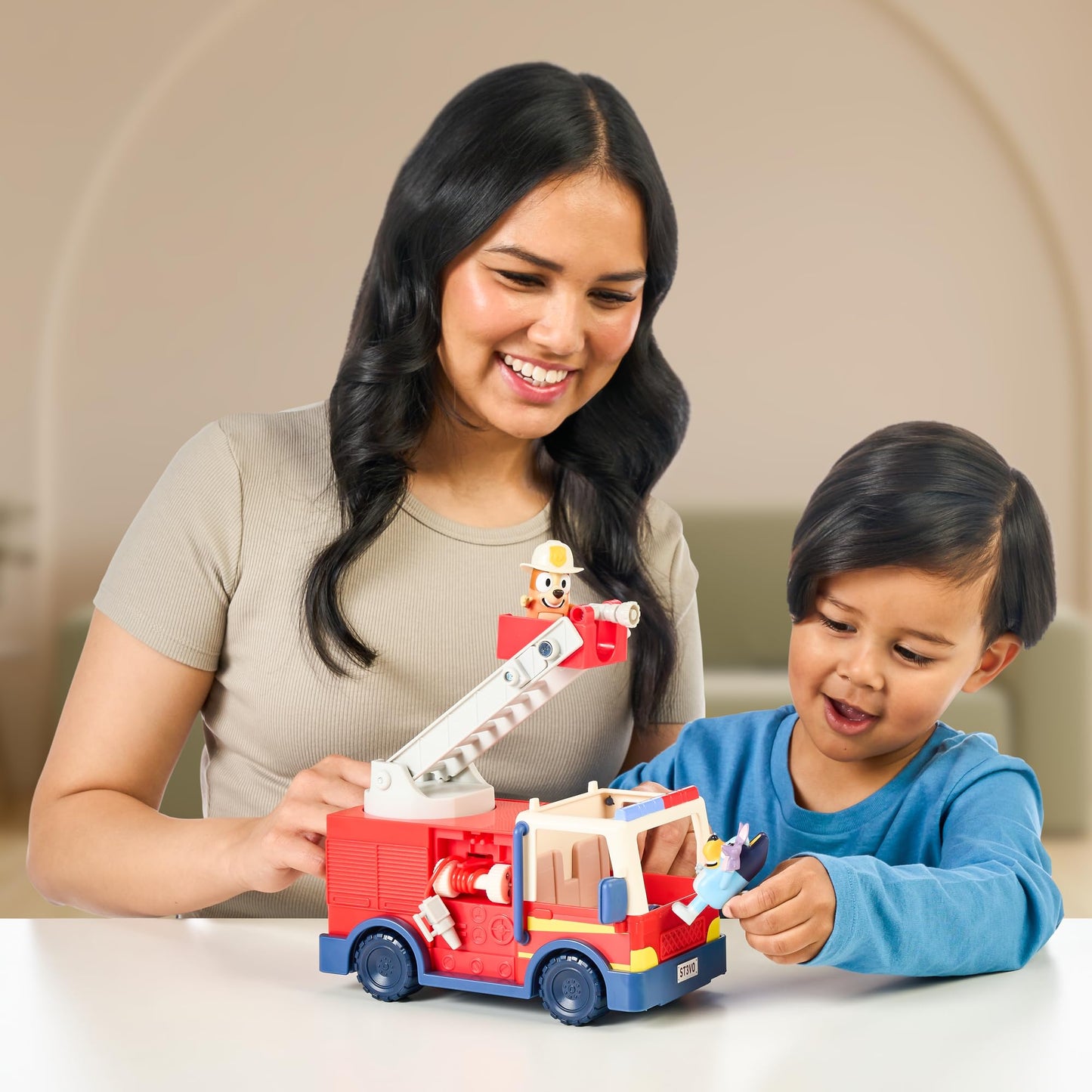 Bluey Firetruck Toy with Exclusive Firefighter Bingo & Bob Bilby Figures, Multicolor, Model 17610, Includes Sticker Sheet