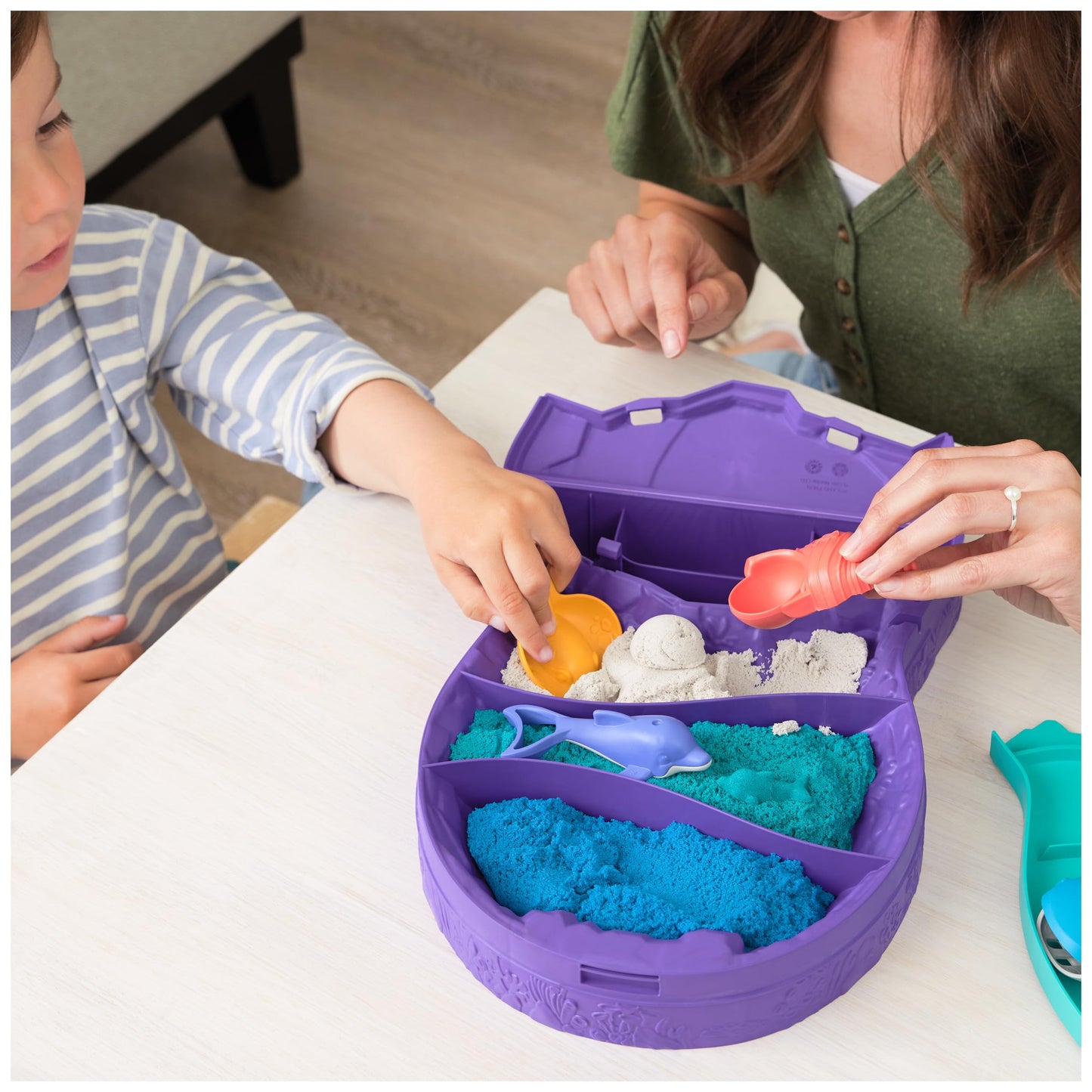 Kinetic Sand, Project Planet Deep Sea with 24oz Play Sand & Sea Creature Tools, Sustainably Minded Eco Friendly Materials, Senso