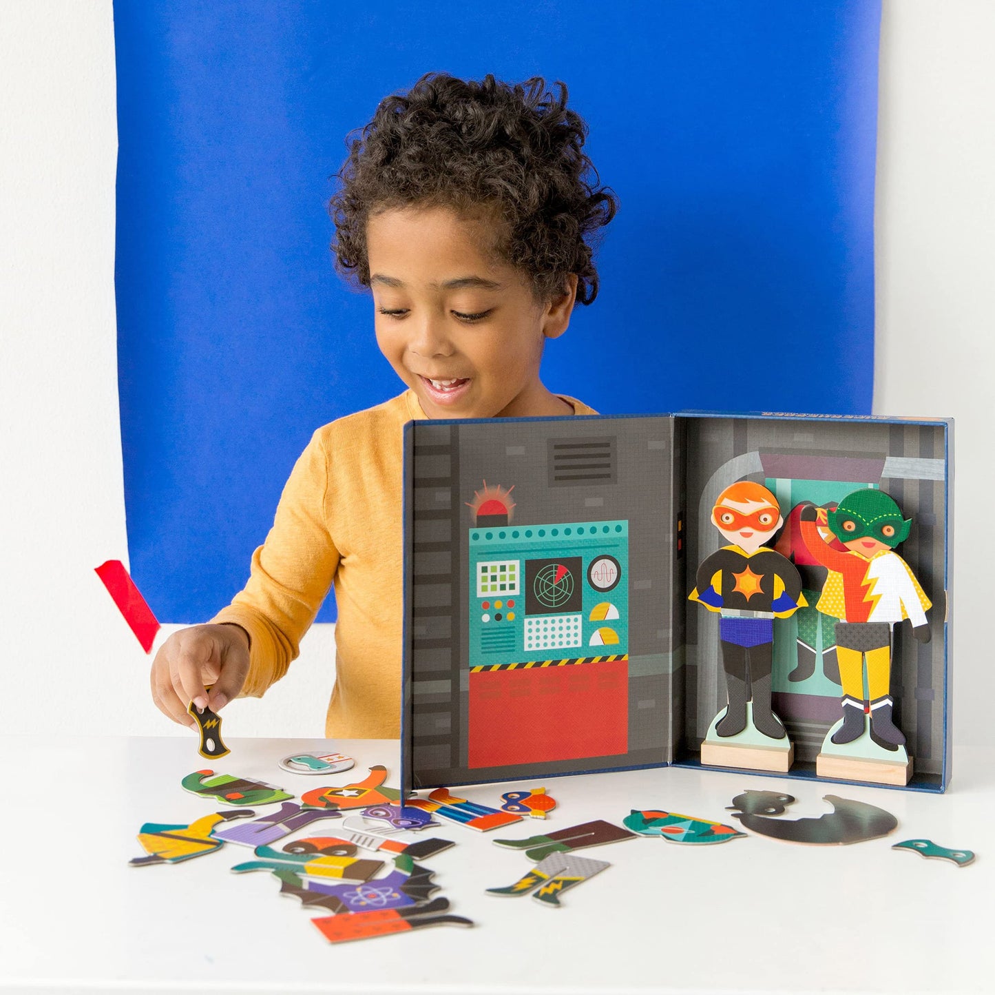 Petit Collage Magnetic Dress Up Superheroes – Magnetic Game Board With Mix And Match Magnetic Pieces, Ideal For Ages 3+ – Includes 2 Scenes And 27 Creative Magnetic Pieces