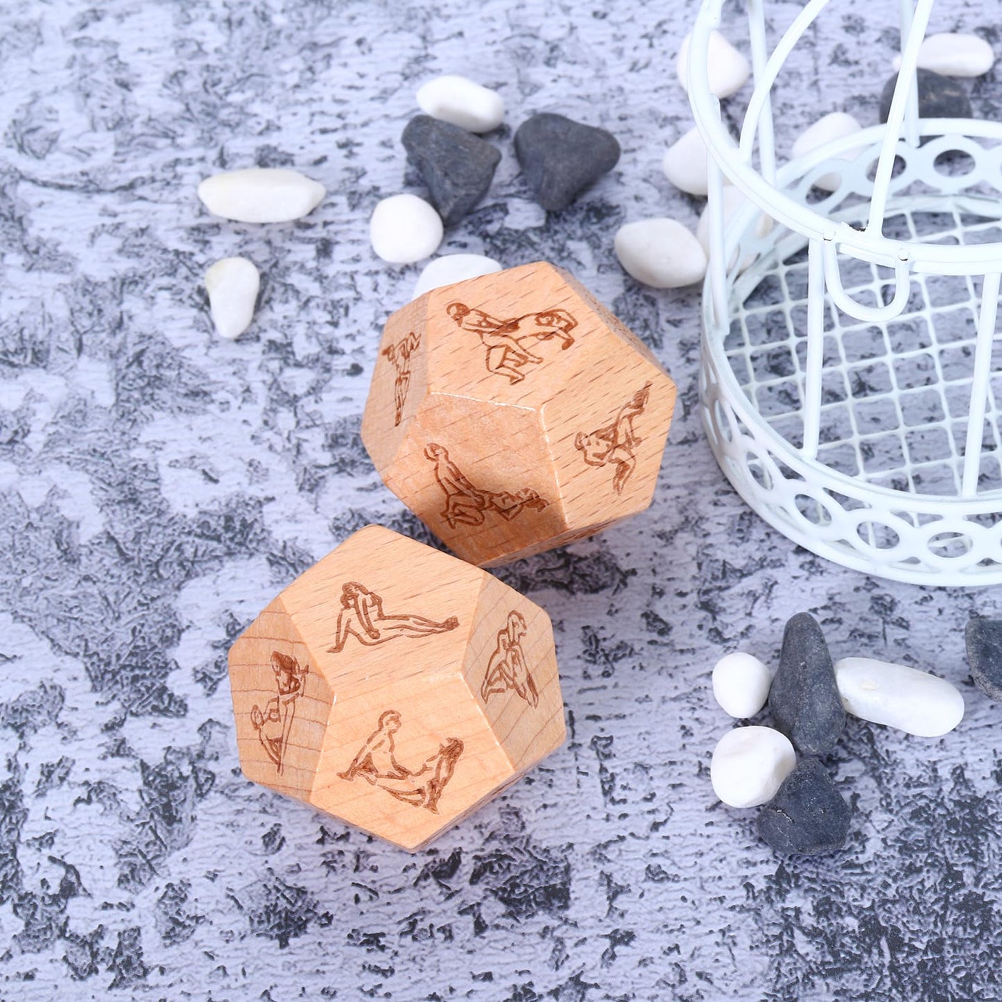AMBREGRISSUN Anniversary Valentines Day Gifts for Him Her Date Night Ideas for Couples Food Decision Dice Christmas Birthday Gif