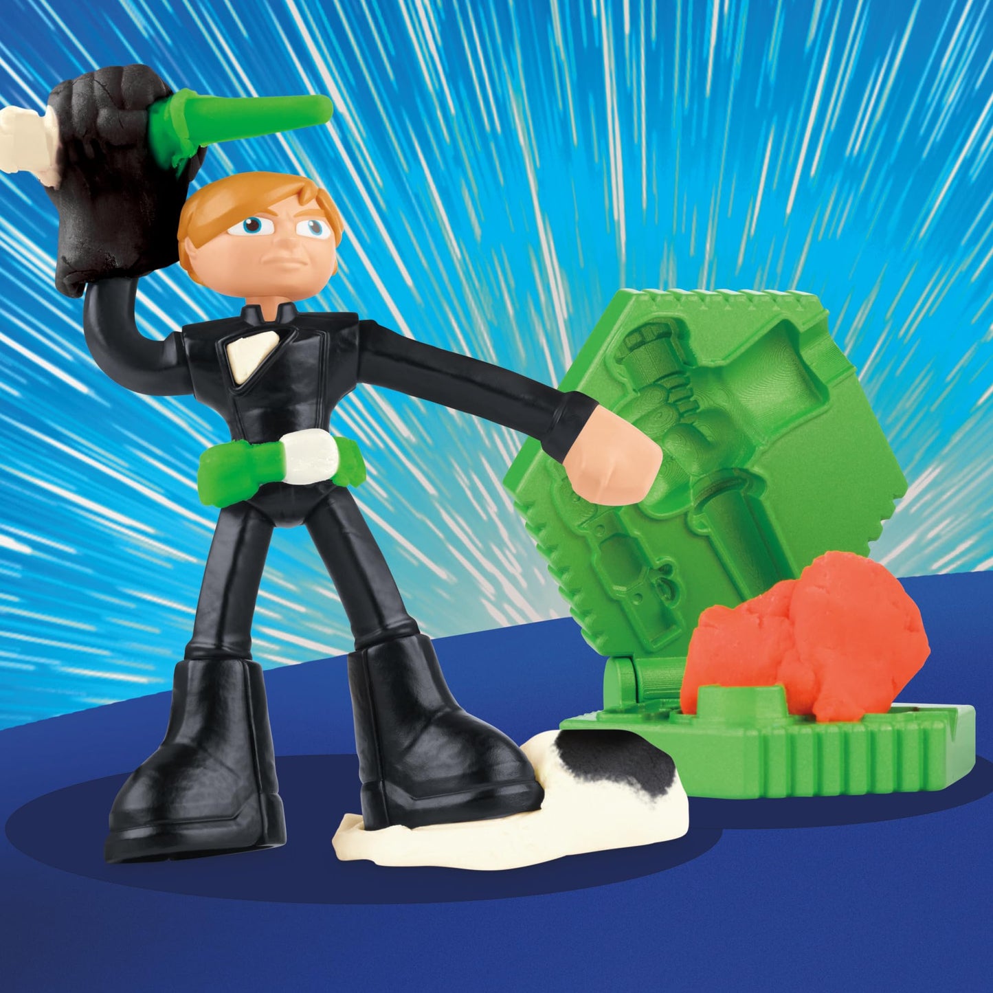 Play-Doh Star Wars Squish & Slice Lightsabers Playset, Bendy 4 Inch Luke Skywalker & Darth Vader Action Figures, Imagination Toy