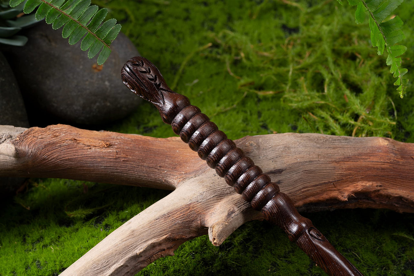 Handicraftviet - Hand Carved Wooden Magic Wand, Wizard Wands For Wizards/Collectible Cosplay/Magical Gift For Halloween, Christm