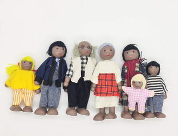 HYSTYLE 7 Pack Wooden Doll House Family Dollhouse Dolls Family Pretend Play Figures  Family Role Play Pretend Play Mini People Figures (African American)
