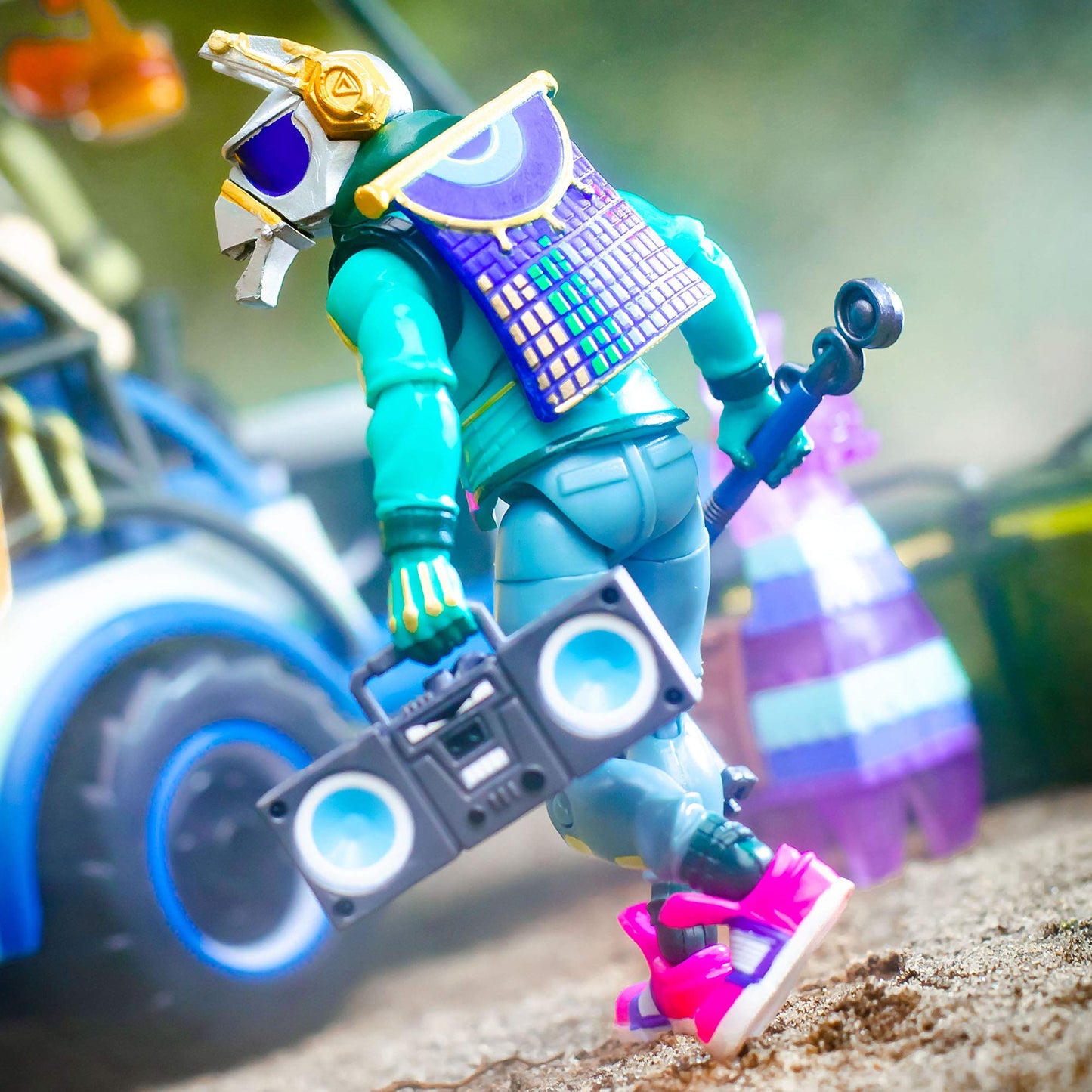 Jazwares Fortnite Solo Mode Core Figure Pack, DJ Yonder, Model FNT0101, Wood Material
