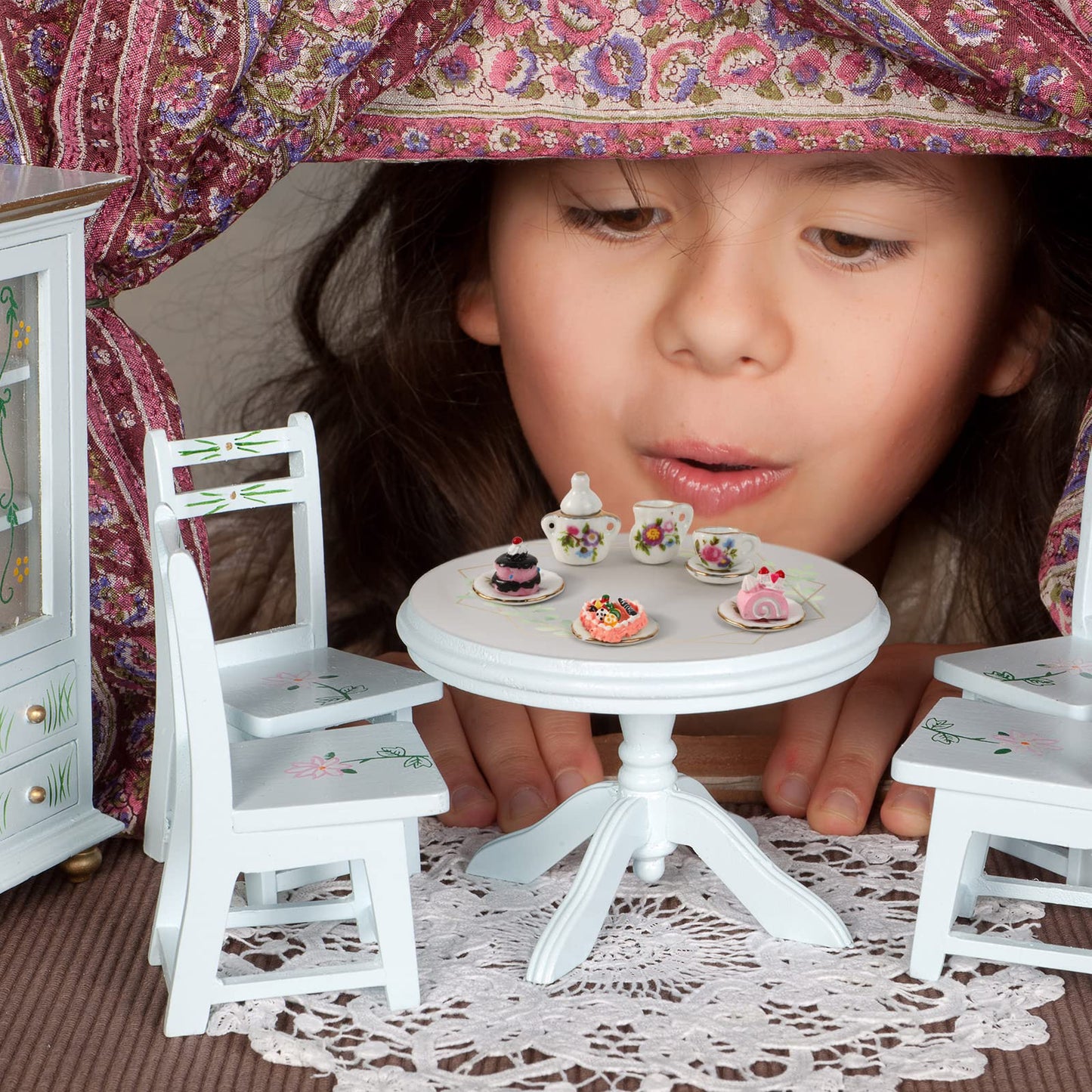 Chengu 40 Pcs 1:12 Scale Dollhouse Miniature Kitchen Accessories Set Includes 15 Flower Pattern Porcelain Tea Cup 24 Mixed Pretend Cake Foods 1 Mini Three-Tier Cake Stand For Decor Supply (Cute Style)