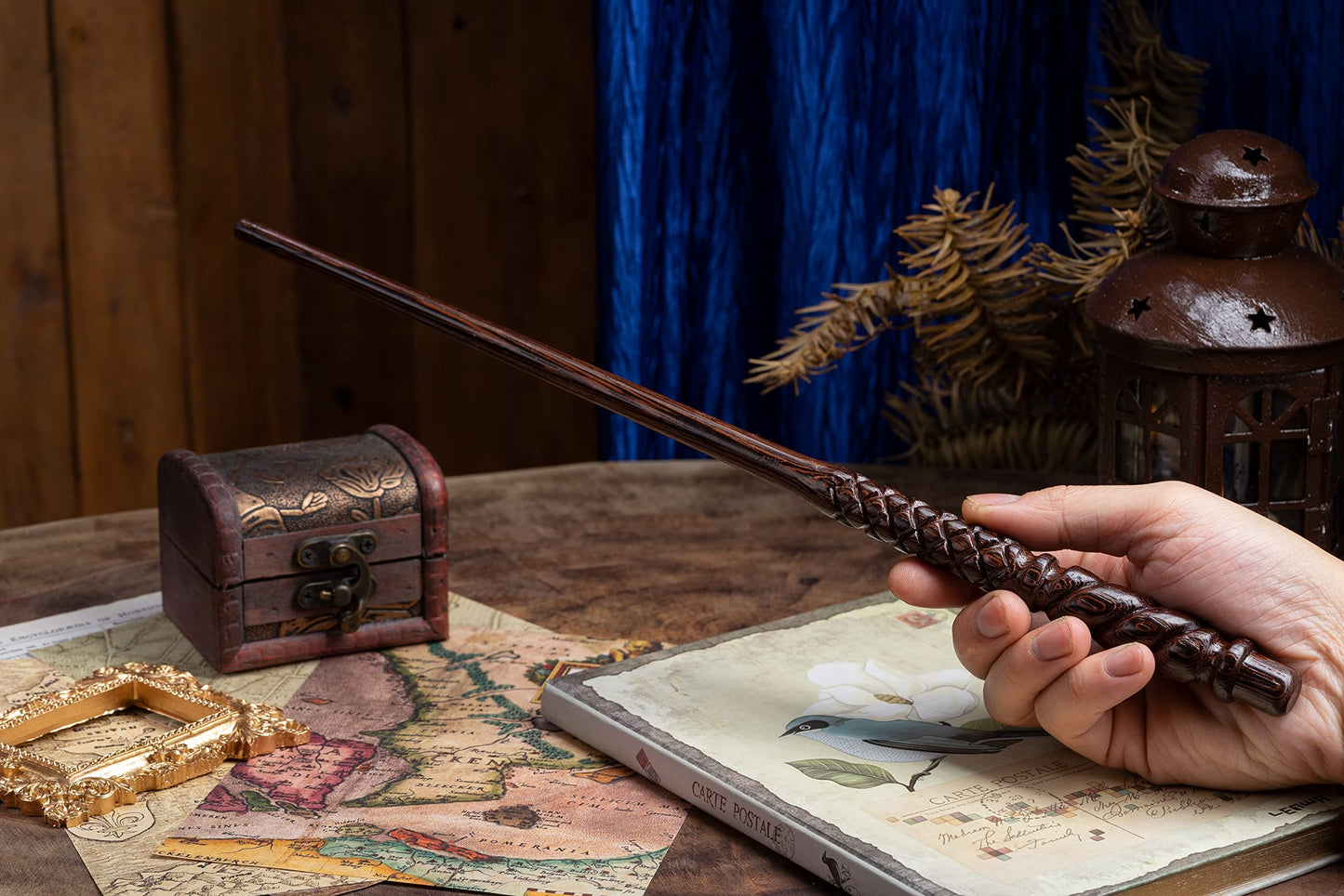 Handicraftviet - Hand Carved Wooden Magic Wand, Wizard Wands Real Wood/Wooden Wands For Magical/Collectible Cosplay Magic Fred W