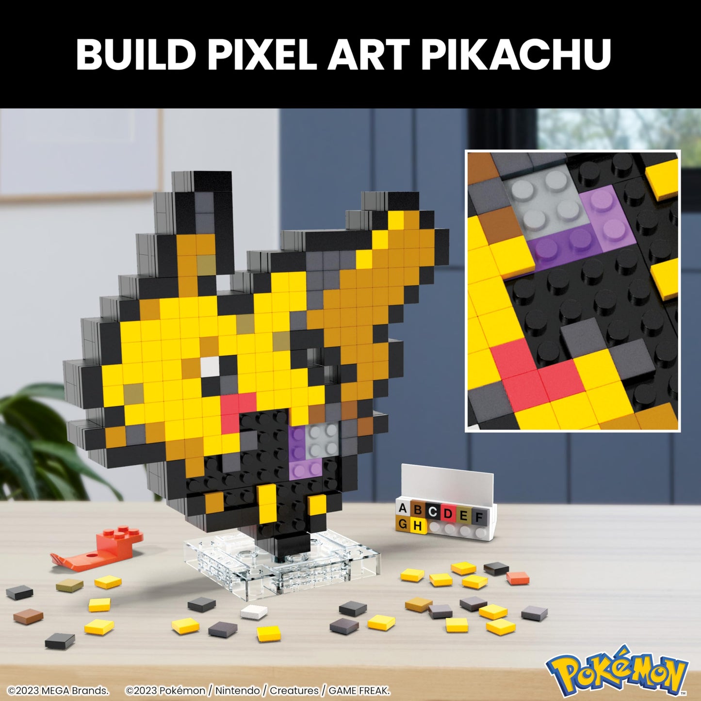 Mega Brands Pikachu Construction Set, 15 cm Articulated Figure, Retro Style, 400 Pieces, Plastic, Collectable Toy, Model HTH74