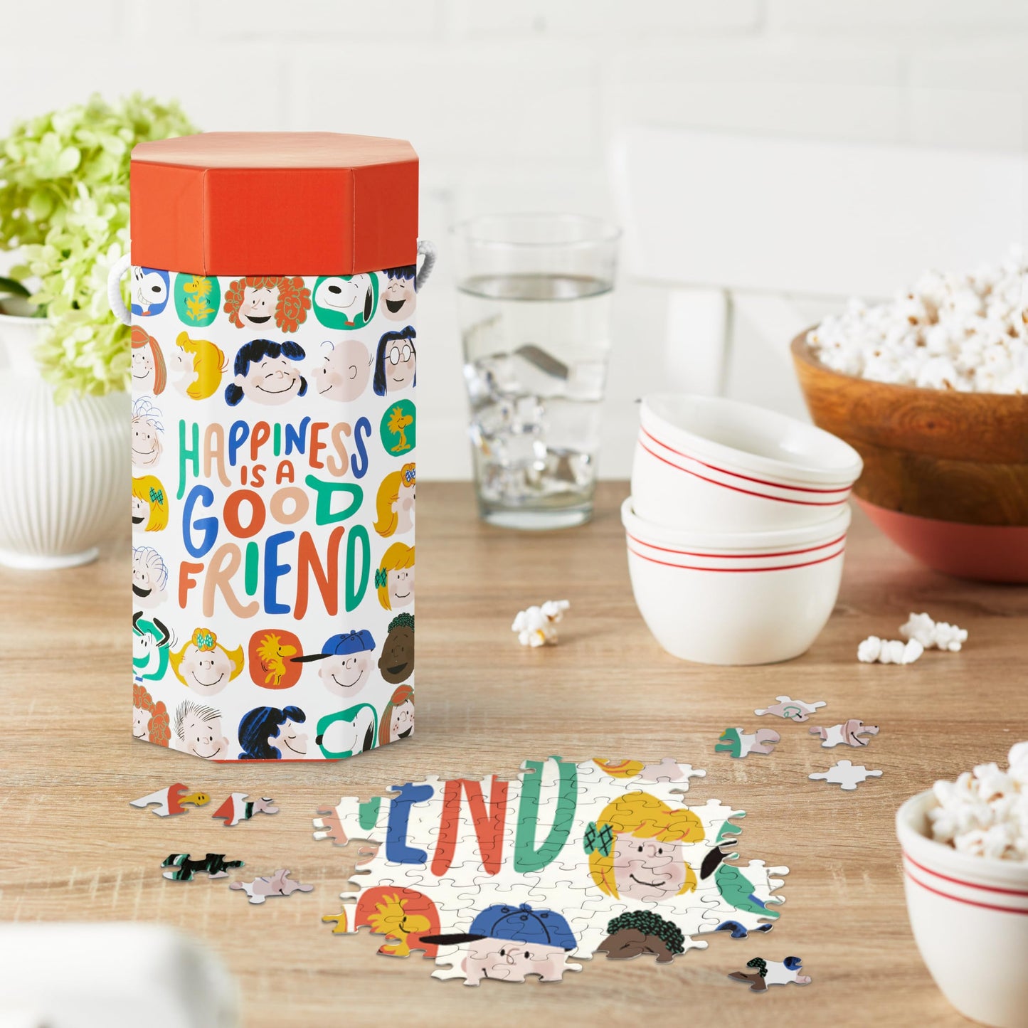 Hallmark Peanuts Gang Jigsaw Puzzle, 550-Pieces, 18 x 24 (Happiness is a Good Friend) Gift for Family, Fans, Collectors