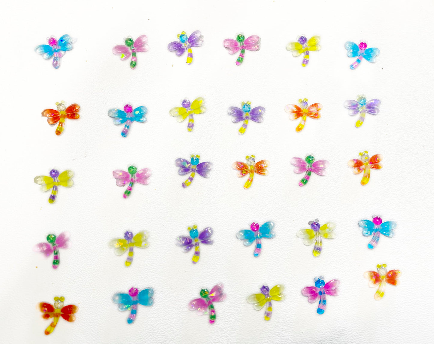 200Pcs Mini Dragonflie Decor For Dollhouse Resin Tiny Dragonflie For Crafts Micro Miniature Dragonflies For Fairy Garden Dollhou