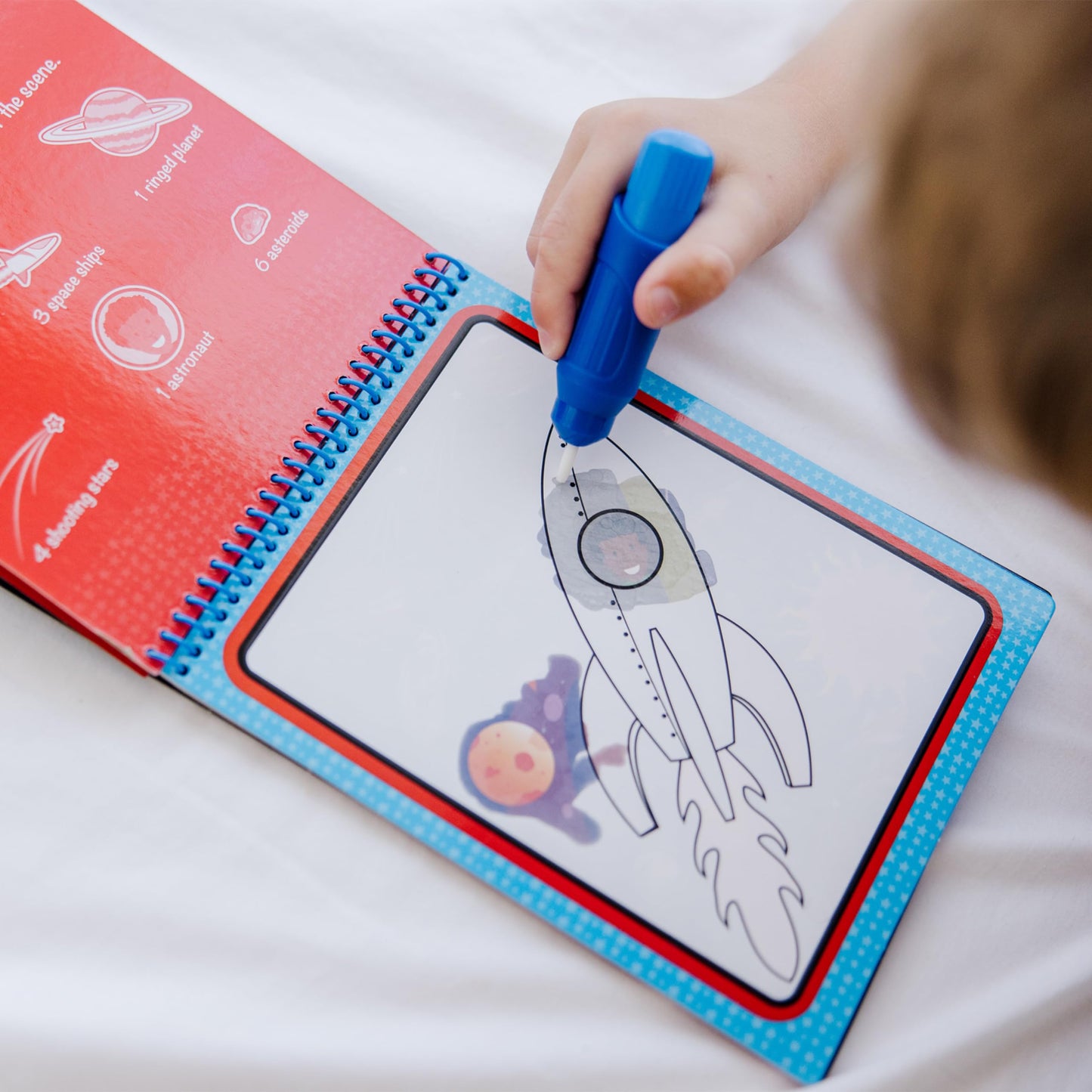 Melissa & Doug On The Go Water Wow! Reusable Mess-Free Water-Reveal Activity Pad – Space - Party Favors, Stocking Stuffers, Travel Toys For Toddlers, Mess Free Coloring Books For Kids Ages 3+