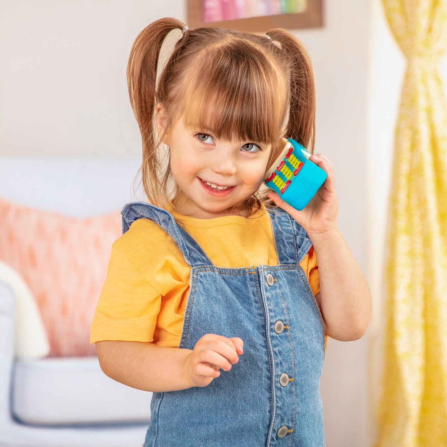 Battat Sensory Toys Pretend Phone & Keychain, Light-Up Toddler Toy, Assorted Colors, Model BT4629Z