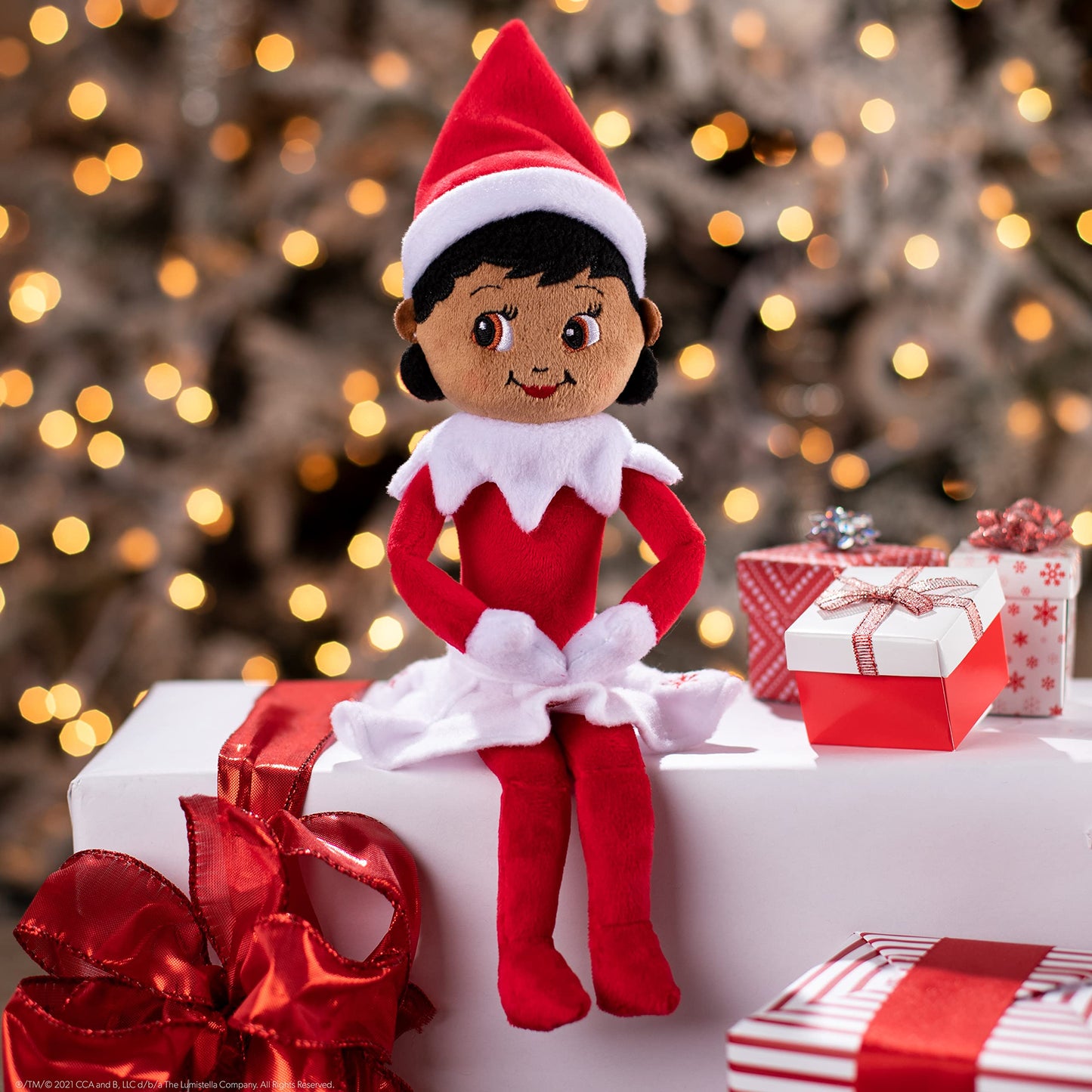The Elf on the Shelf Plushee Pals Snuggler Girl Dark Skin 12" Plush Toy, Model PPSES