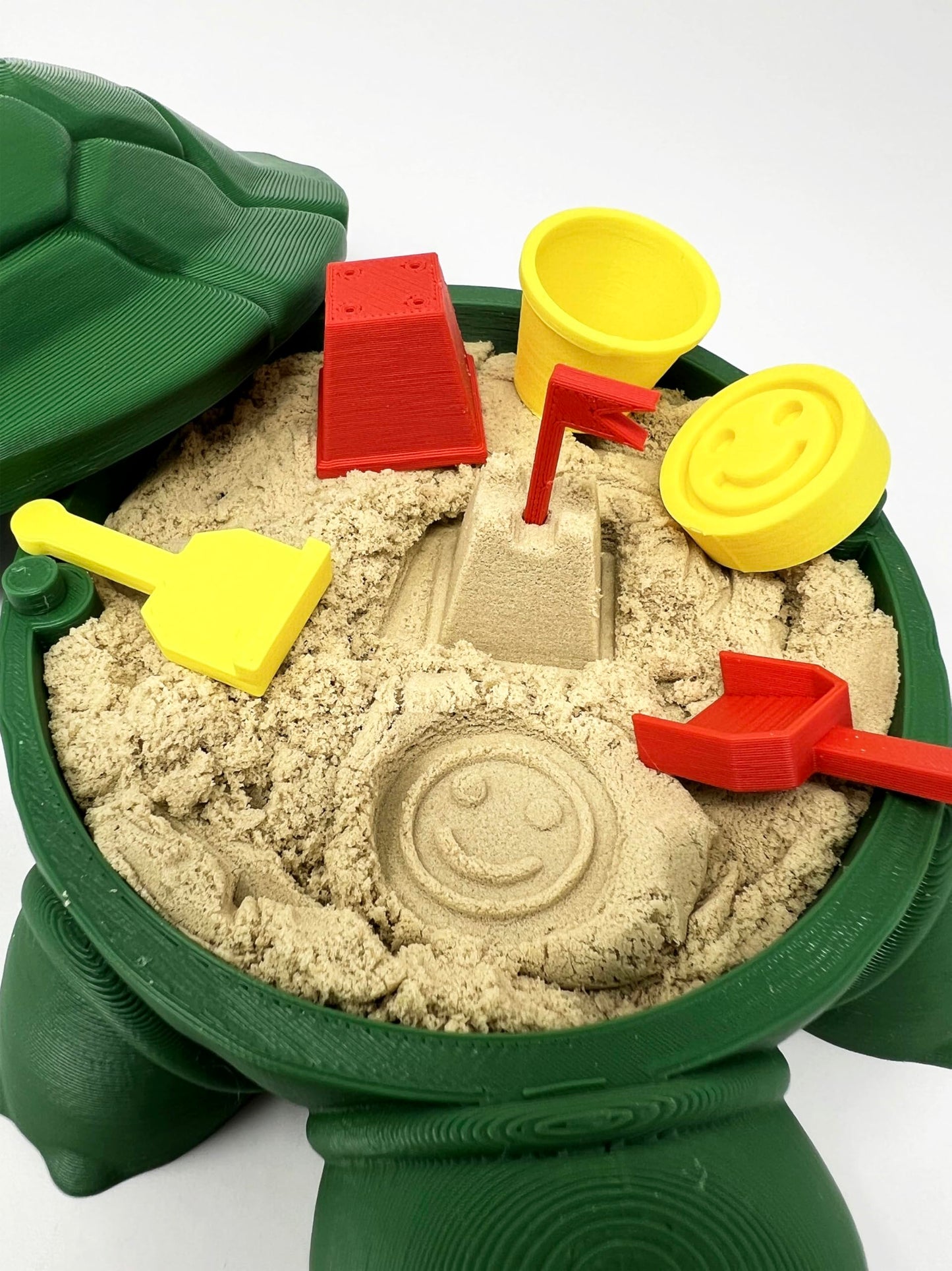 Munnygrubbbers - Mini Desktop Turtle Sand Box - 6 X 6 In - Stress Relief - Includes Soft Moldable Play Sand And Mini Tool Access