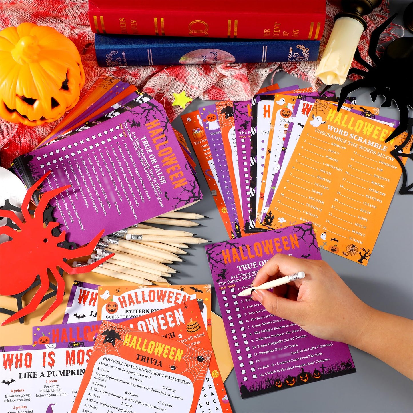 gisgfim 231Pcs Halloween Party Games Cards Halloween Scary Pumpkin Trivia Word Search Scramble Maze Games Spooky Party Gifts Supplies for School Classroom Family Activities Holiday Birthday Favor