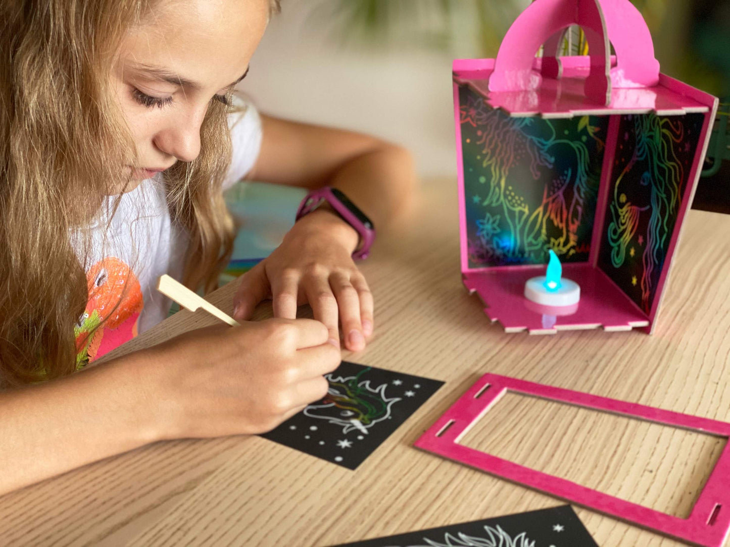 BOX CANDIY Totally Twilight Magical Unicorn Lantern Kit in Keepsake Box to Make and Enjoy