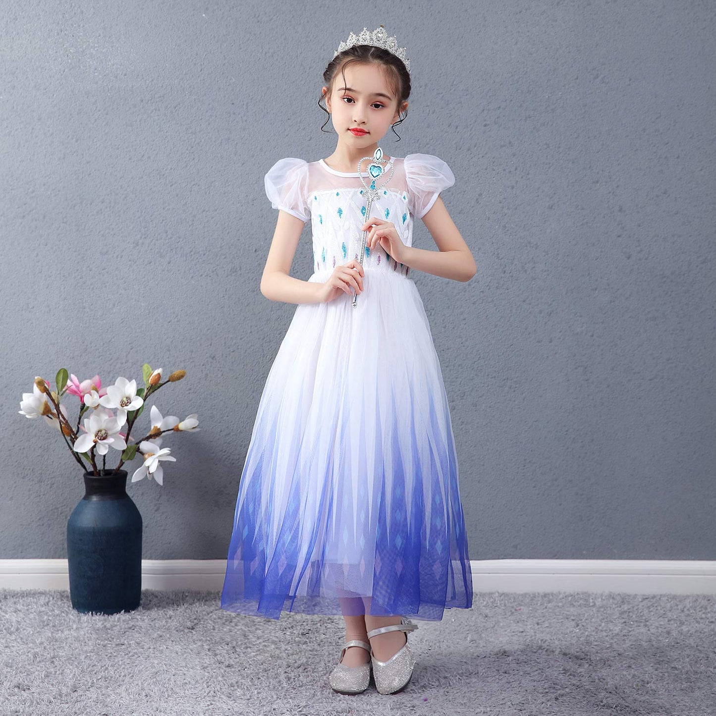 Sototoo Elsa Costume Long Sleeves Princess Dress Queen White Costume Cosplay Dress Up With Accessories Halloween (White 2,5-6Yea