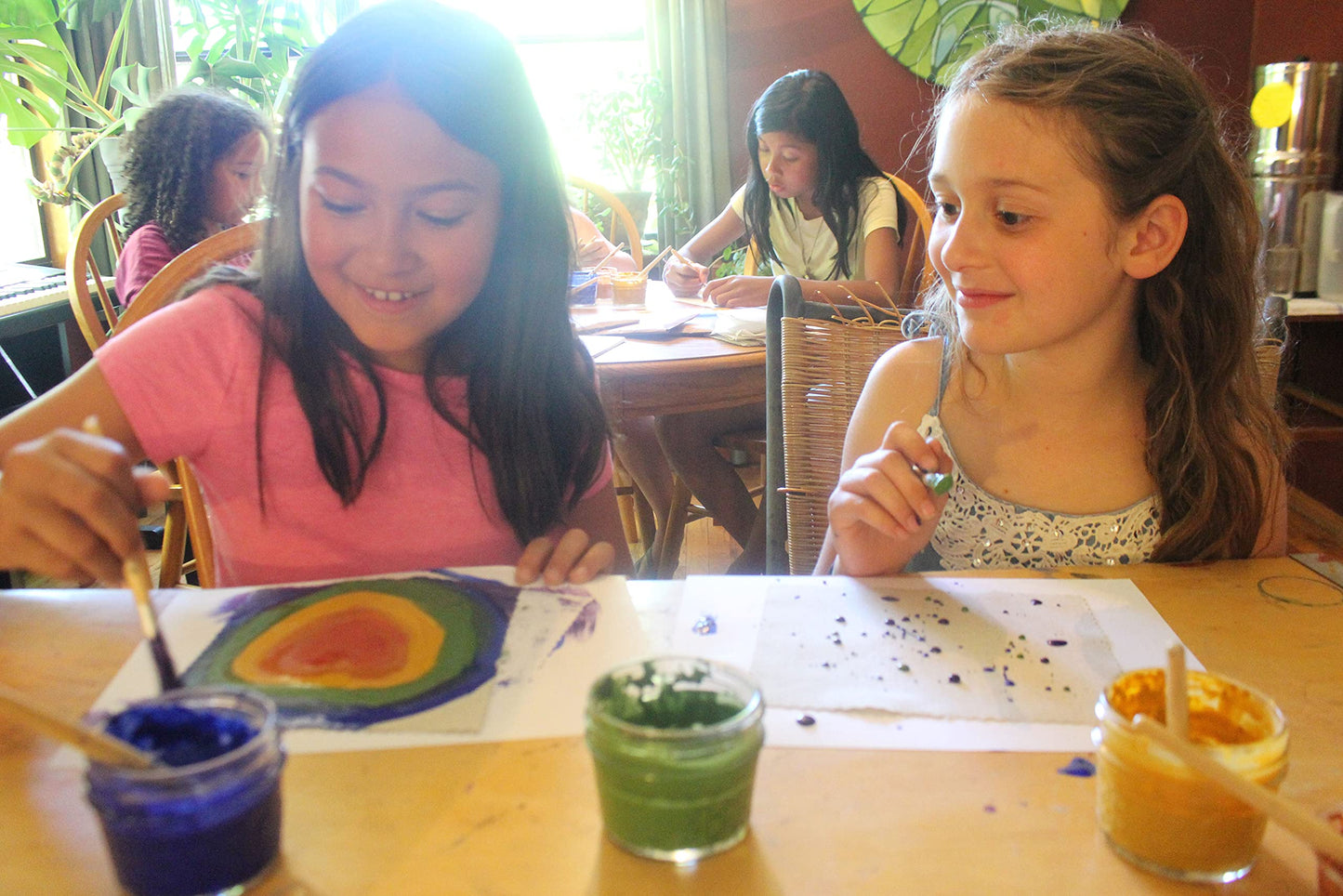 The Natural Earth Paint Kit | Non- Toxic | Made For Kids | Vegan | 6 Bright Colors | All Ages