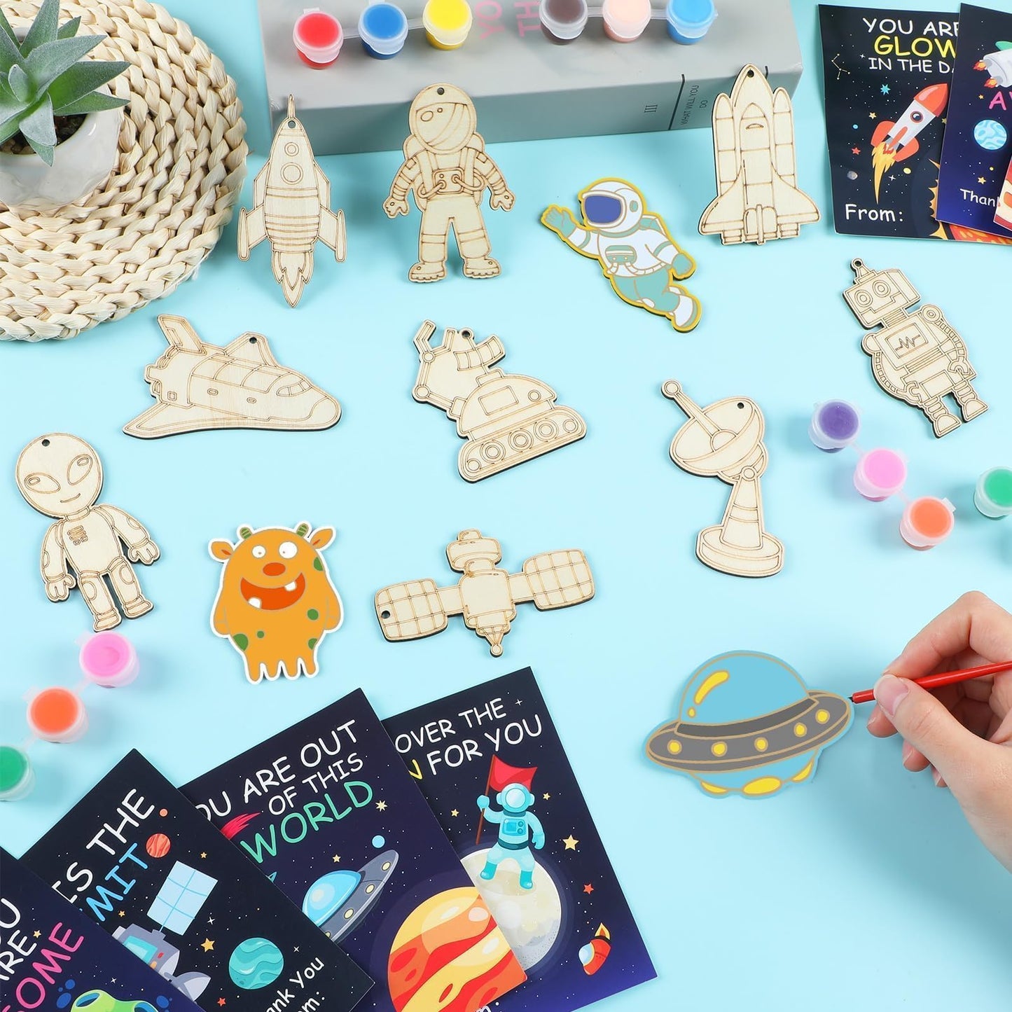 Justforjoyful 24Pcs Space Party Favors Space Cards with Art Supplies Outer Space DIY Wood Painting Craft Kits Astronaut Thank Yo