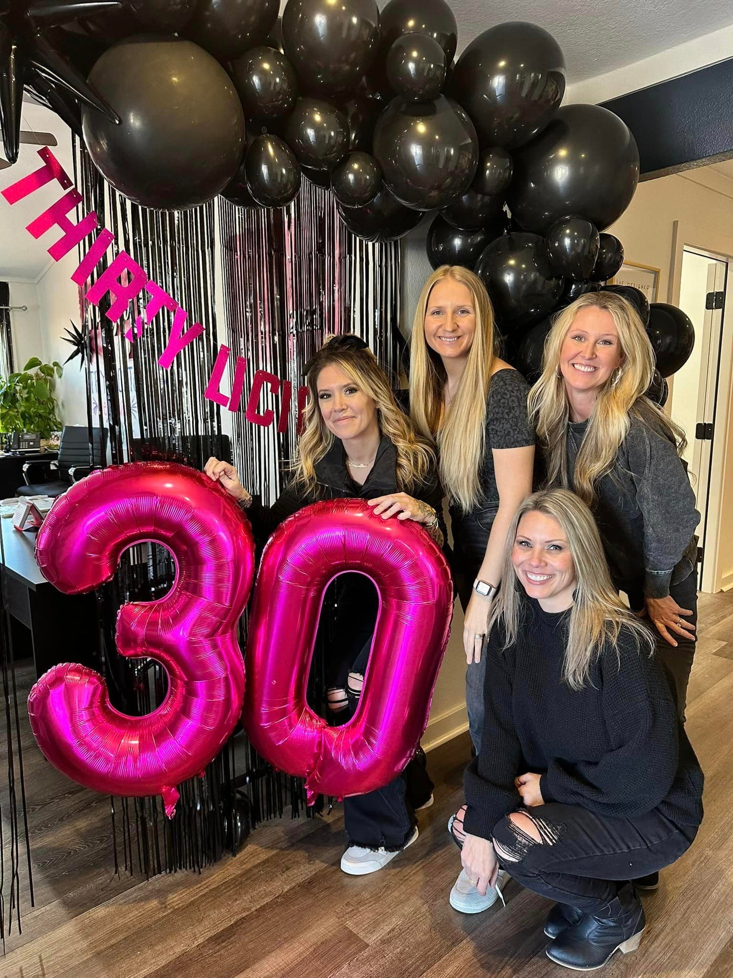 30 Balloon Number, Hot Pink Number 30Th Birthday Balloons 40 Inch, 30 Years Old Hot Pink Birthday Decorations For Men Women, 30T